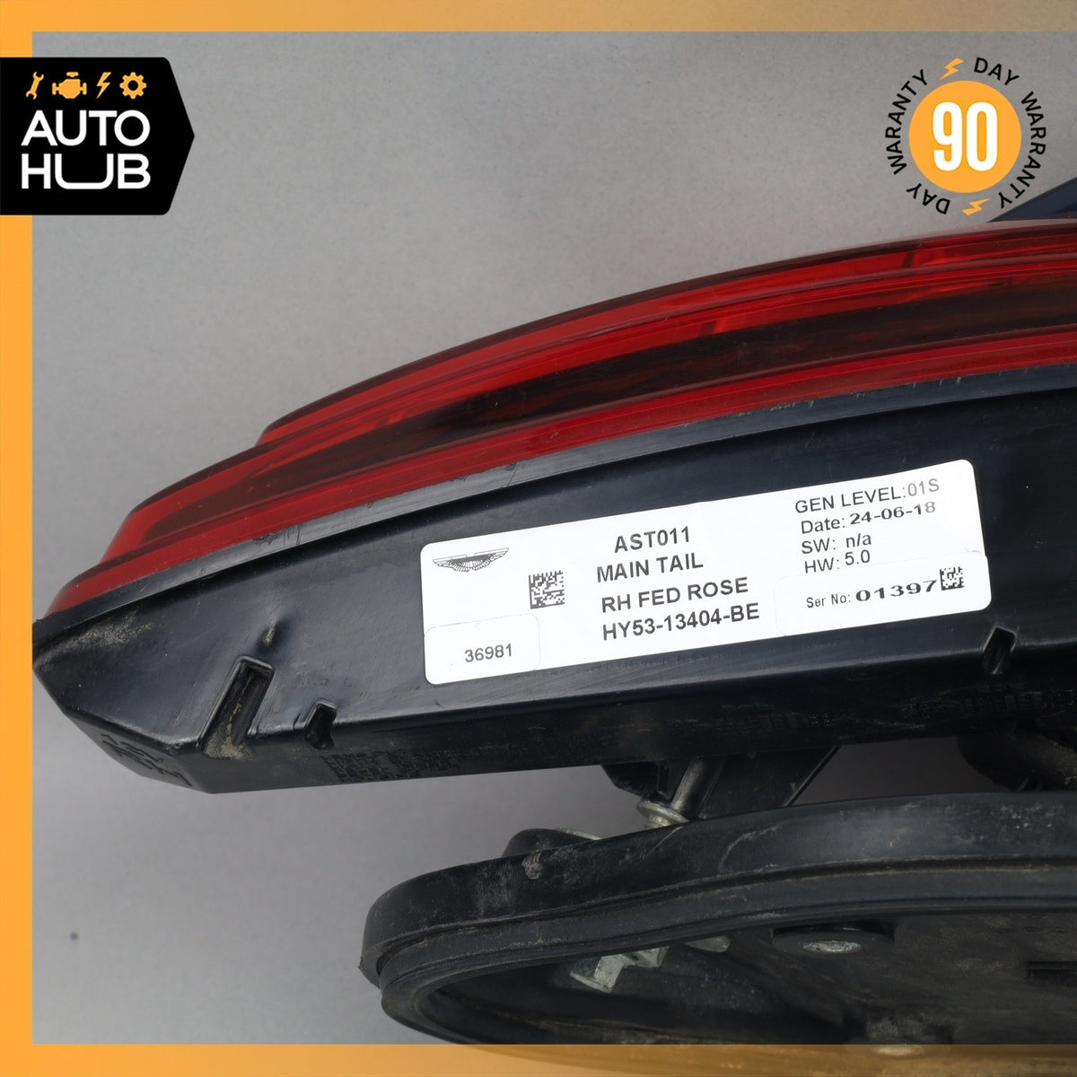 17-23 Aston Martin DB11 Tail Light Lamp Right Side HY5313404BE OEM - photo 14