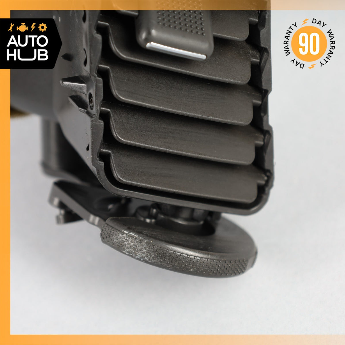 04-08 Cadillac XLR Front Right Passenger Side Door Air Vent 10306387 OEM - photo 4
