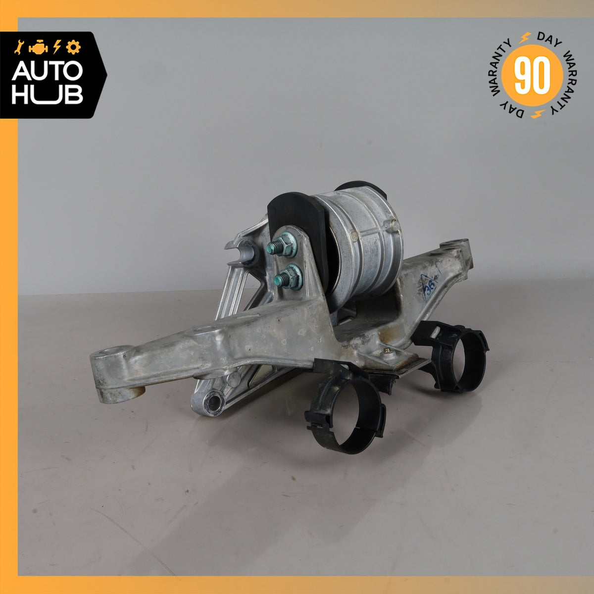 Porsche Boxster 986 Engine Motor Support Mount Bracket OEM 61k - photo 12