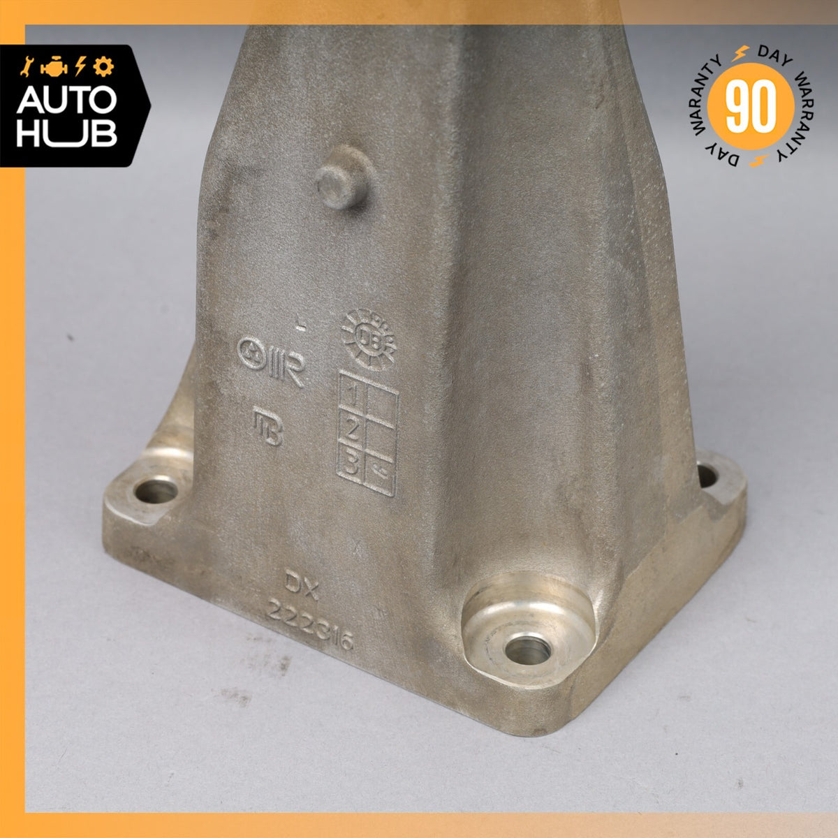 04-19 Maserati GranTurismo S Engine Motor Bracket Mount Left Driver Side OEM - photo 7