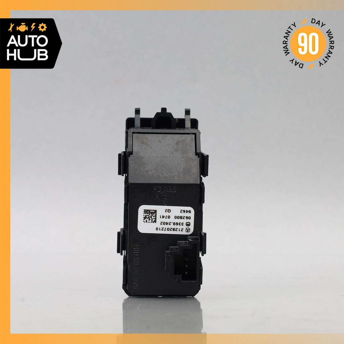 10-13 Mercedes W207 E550 E350 Dash Hazard Emergency Light Switch OEM 76k - photo 4