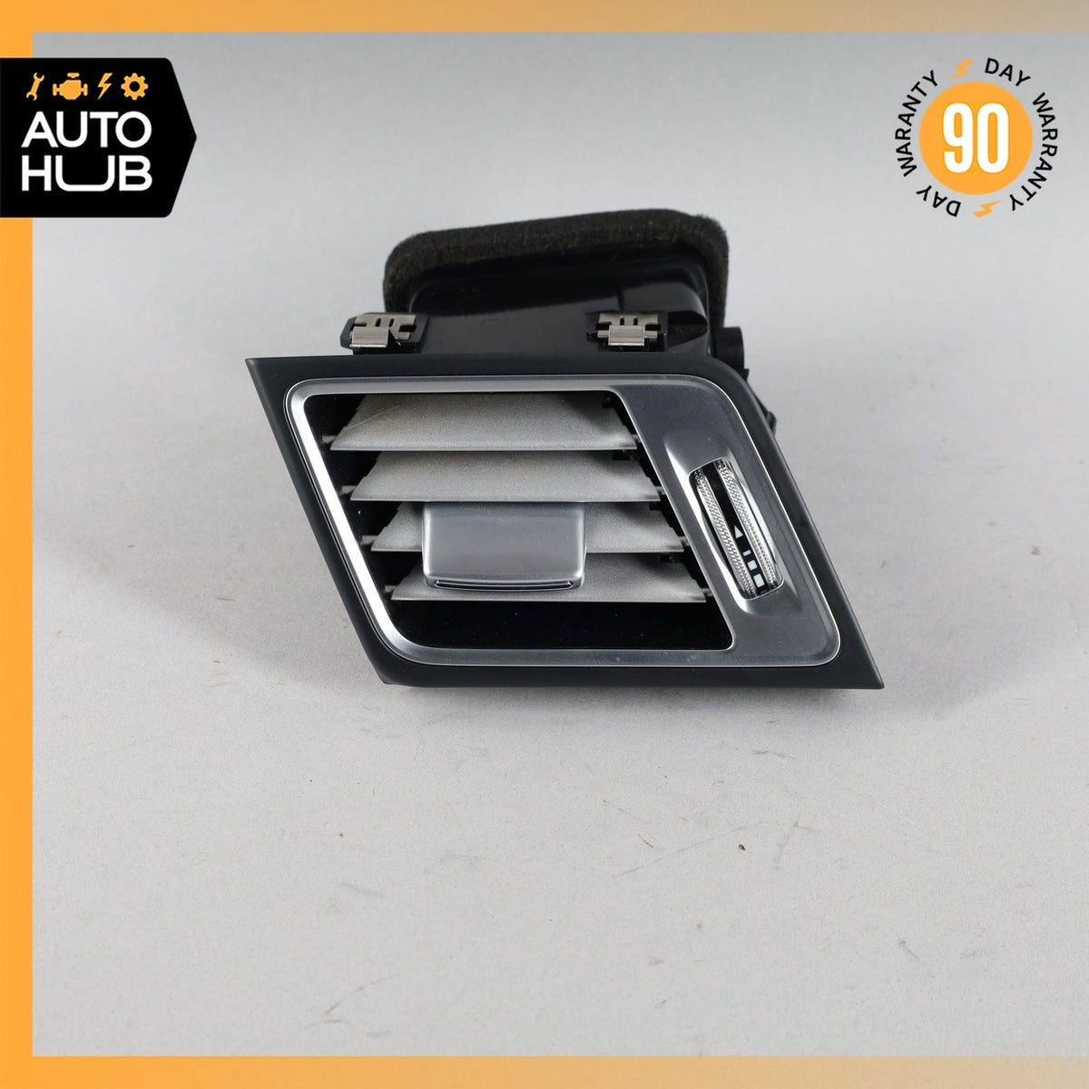 14-17 Mercedes W207 E350 E550  Left Driver Side Dashboard AC A/C Air Vent OEM - photo 1