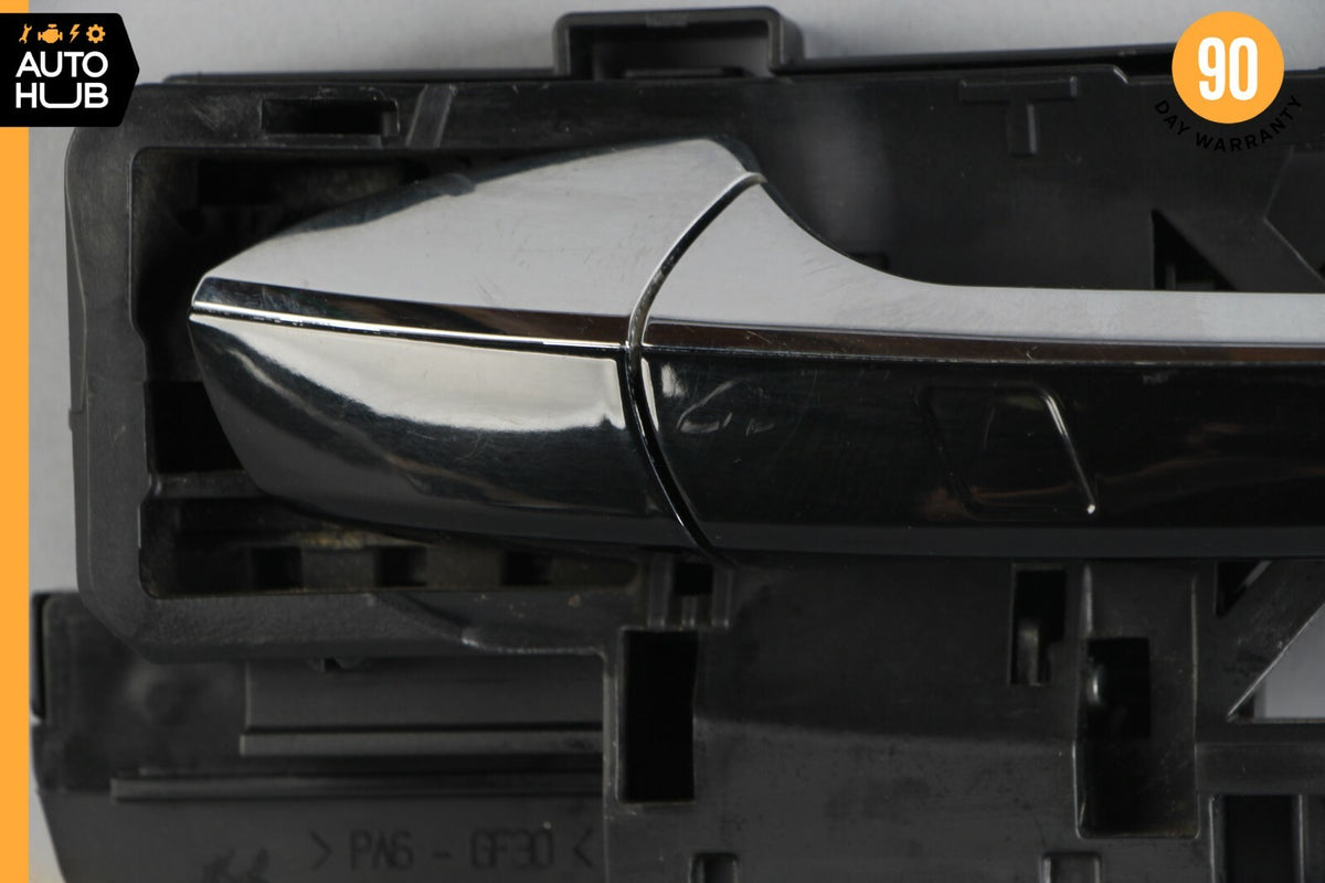 07-13 Mercedes W221 S550 S400 Front Right Exterior Door Handle Keyless Go OEM - photo 4