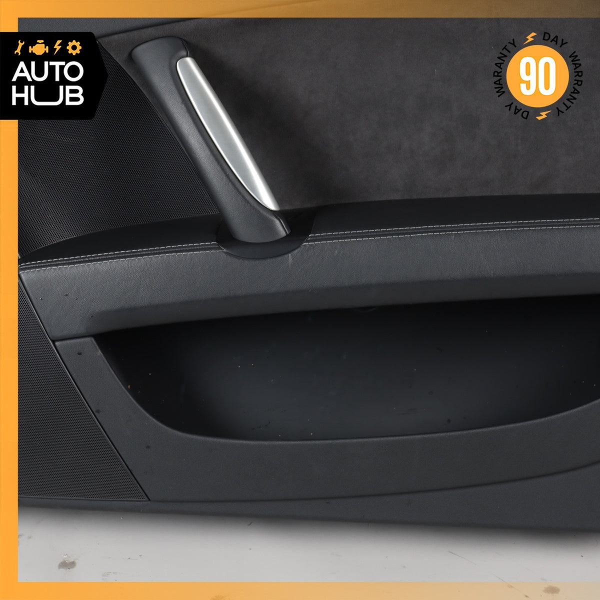 08-15 Audi J8 TT Front Right Side Interior Door Panel Suede OEM 74k - photo 7