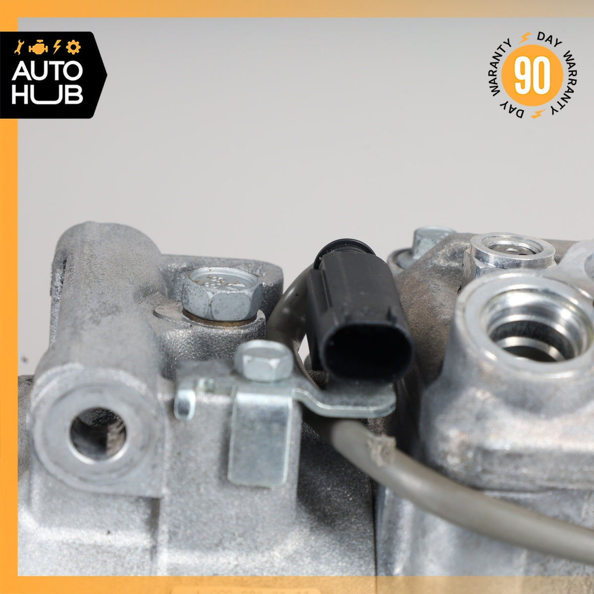 10-11 Mercedes W207 E550 A/C Air Conditioning Compressor 0022303811 OEM - photo 4