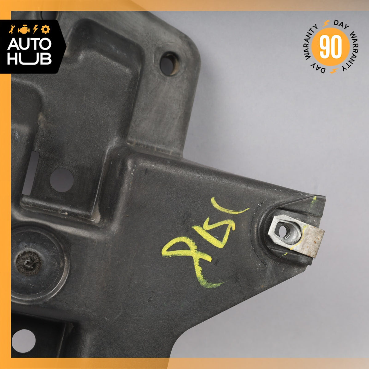 04-09 Cadillac XLR / Corvette Engine Control Module Bracket 10307440 OEM 58k - photo 8
