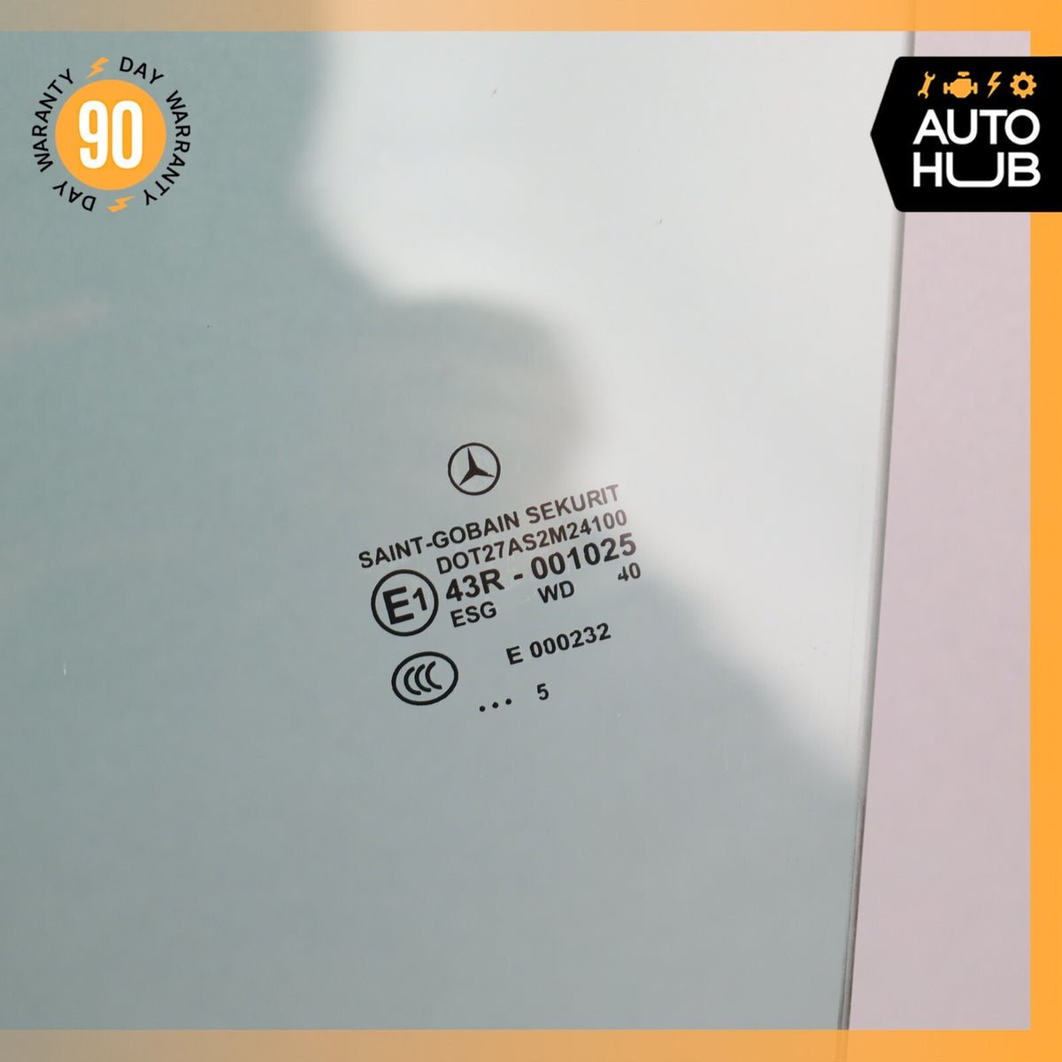 05-11 Mercedes R171 SLK280 SLK300 SLK55 Door Window Glass Front Left Side OEM - photo 8