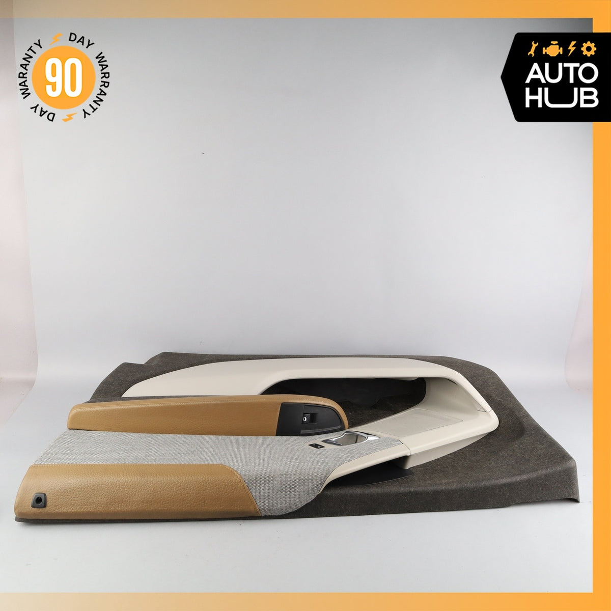 14-17 BMW i3 I01 Front Right Passenger Side Interior Door Panel OEM - photo 11