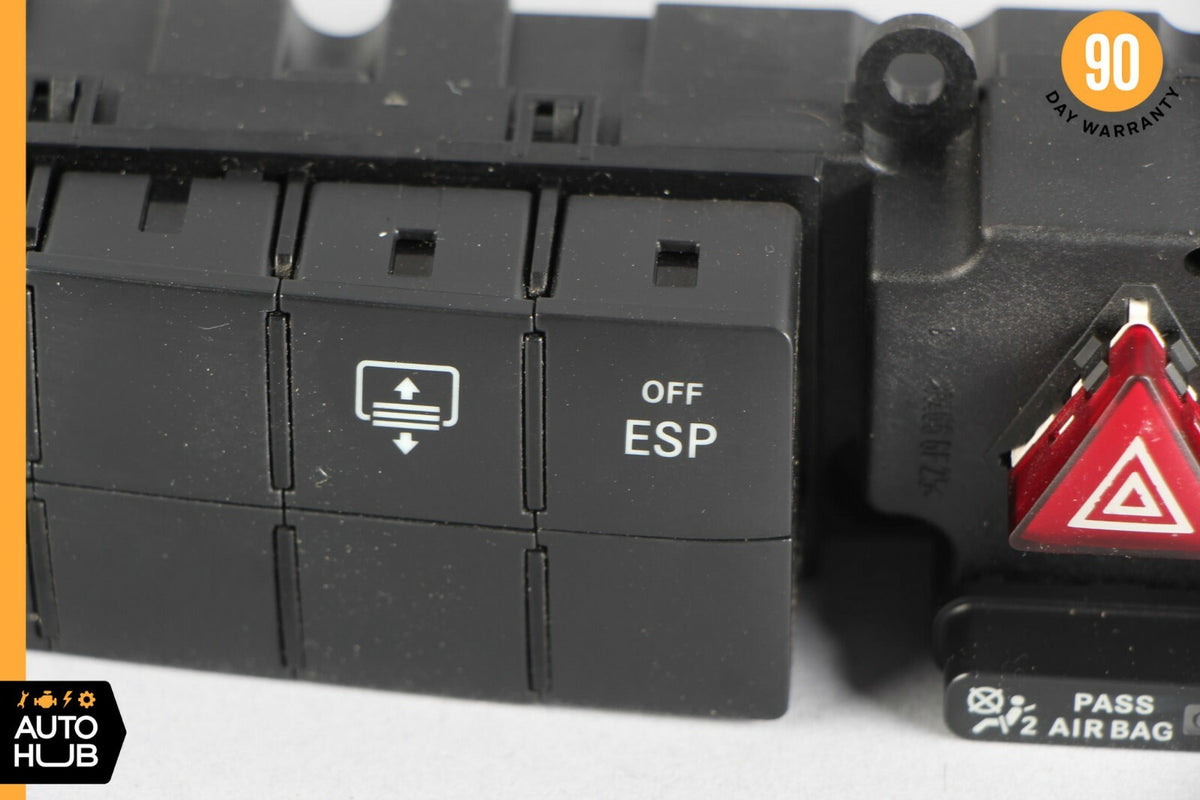 05-07 Mercedes W203 C280 C320 Hazard Light Door Lock Control Panel OEM - photo 3