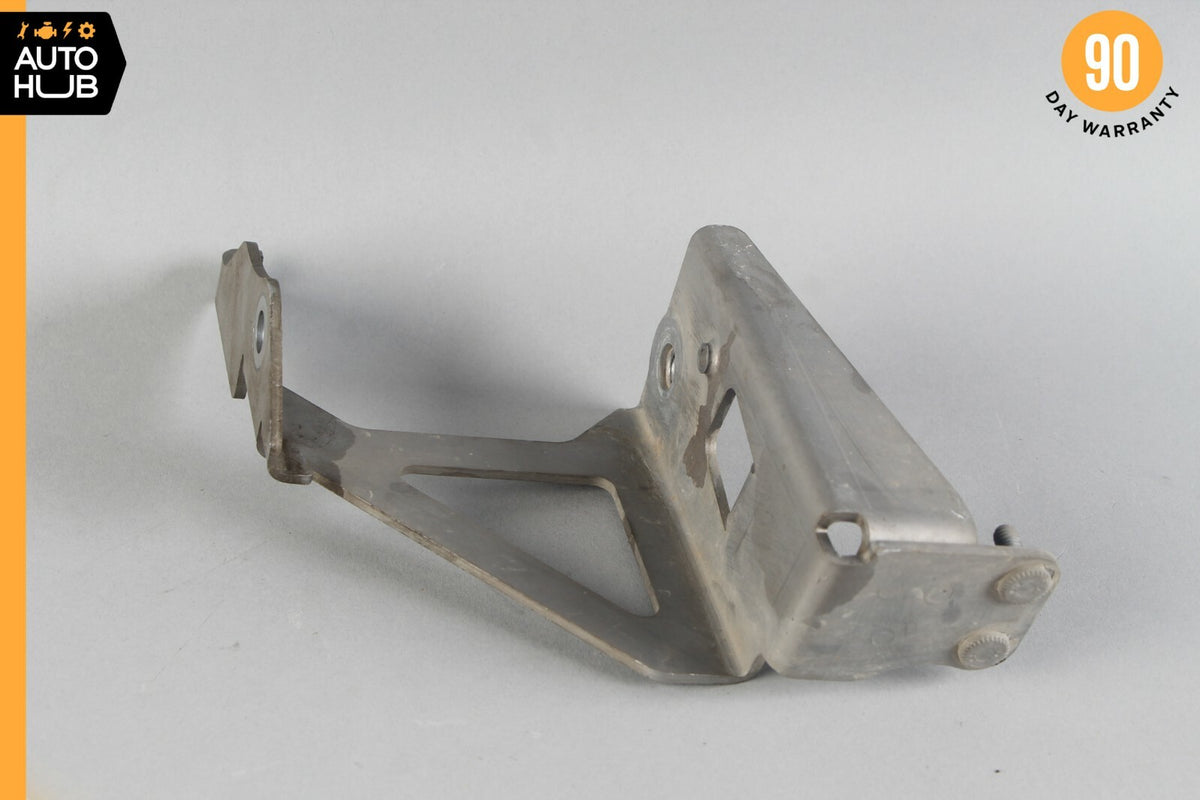 07-11 Mercedes W164 ML63 R63 AMG Left Engine Oil Cooler Mount Bracket 2515001131 - photo 10