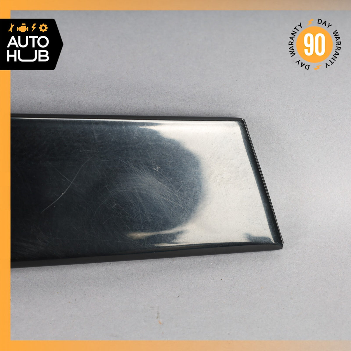 Maserati Quattroporte M139 Exterior B-Pillar Moulding Trim Front Left Side OEM - photo 2