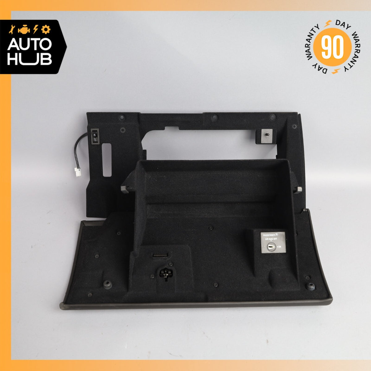 04-09 Cadillac XLR Dash Dashboard Glove Box Compartment Black 15913751 OEM - photo 8