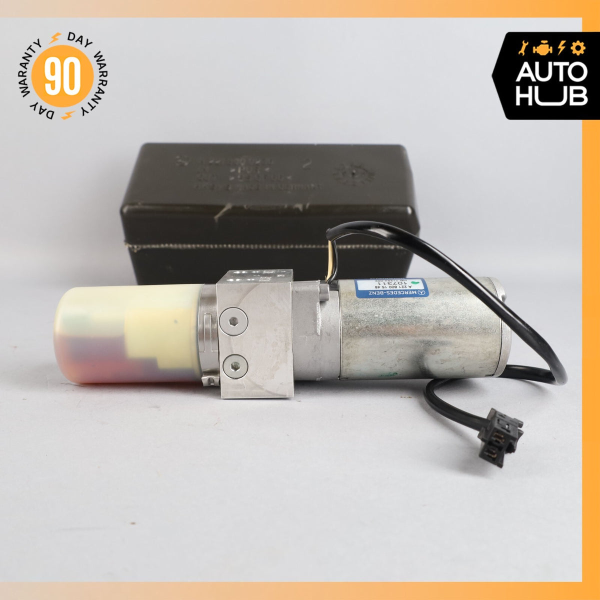Mercedes W221 S400 Trunk Lid Locking Hydraulic Pull Down Pump w/ Foam Case OEM - photo 7