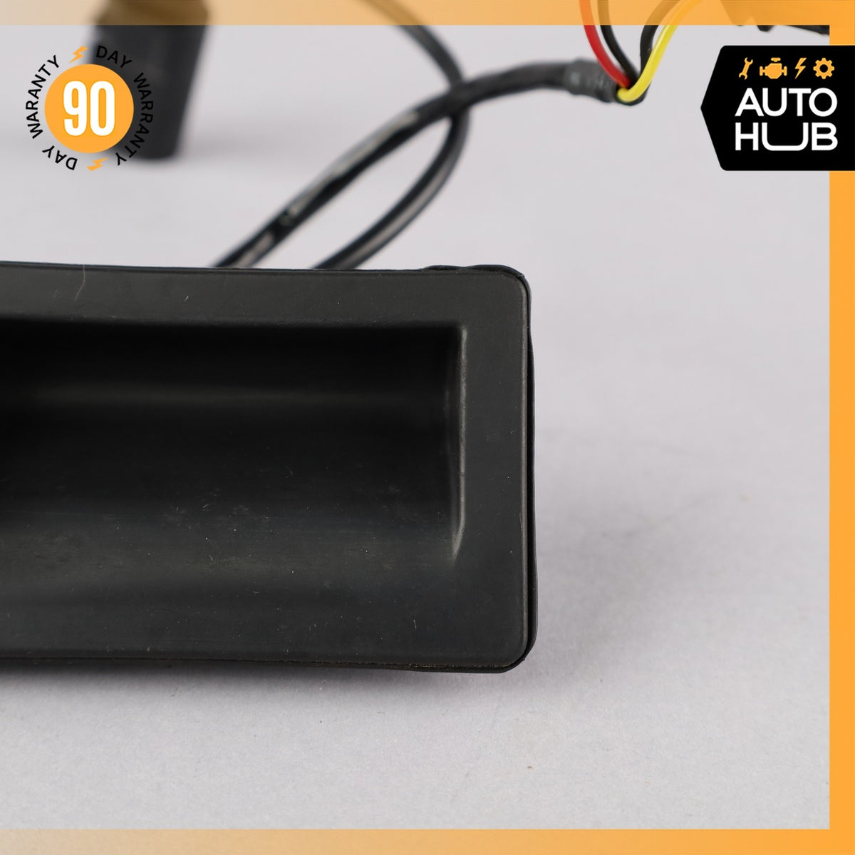 Porsche Cayenne 958 Trunk Tailgate Release Open Handle w/ Camera OEM 94k - photo 4