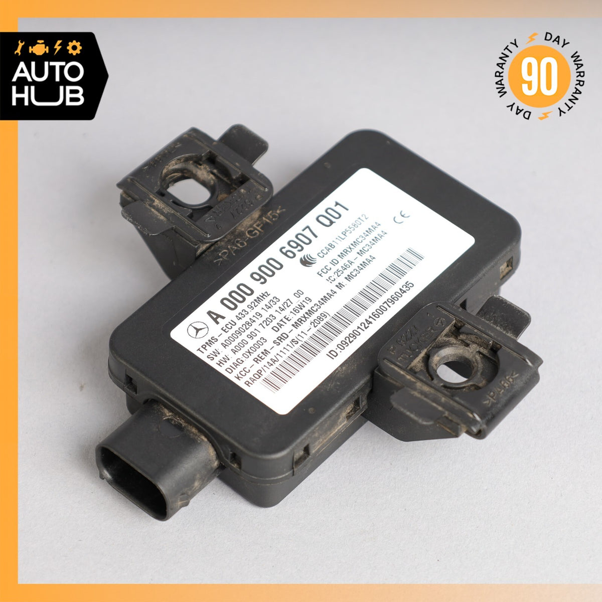 14-21 Mercedes W205 C300 S450 Tire Pressure Monitor System TPMS Module OEM 69k - photo 1