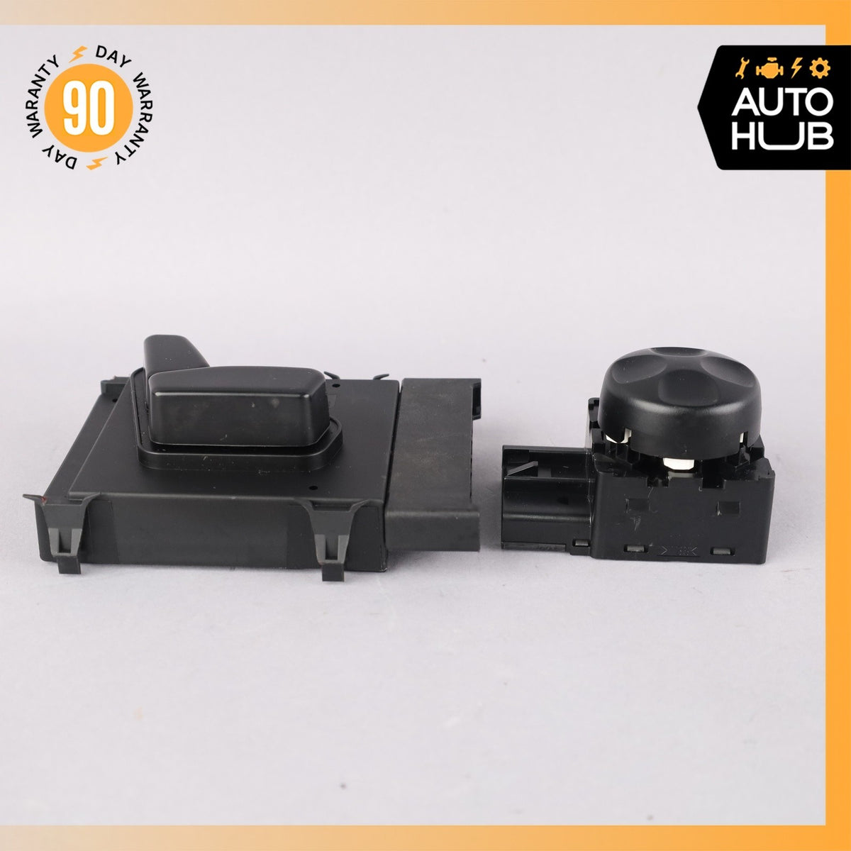 Maserati Levante M161 Front Right Seat Control Switch Module Set OEM - photo 4