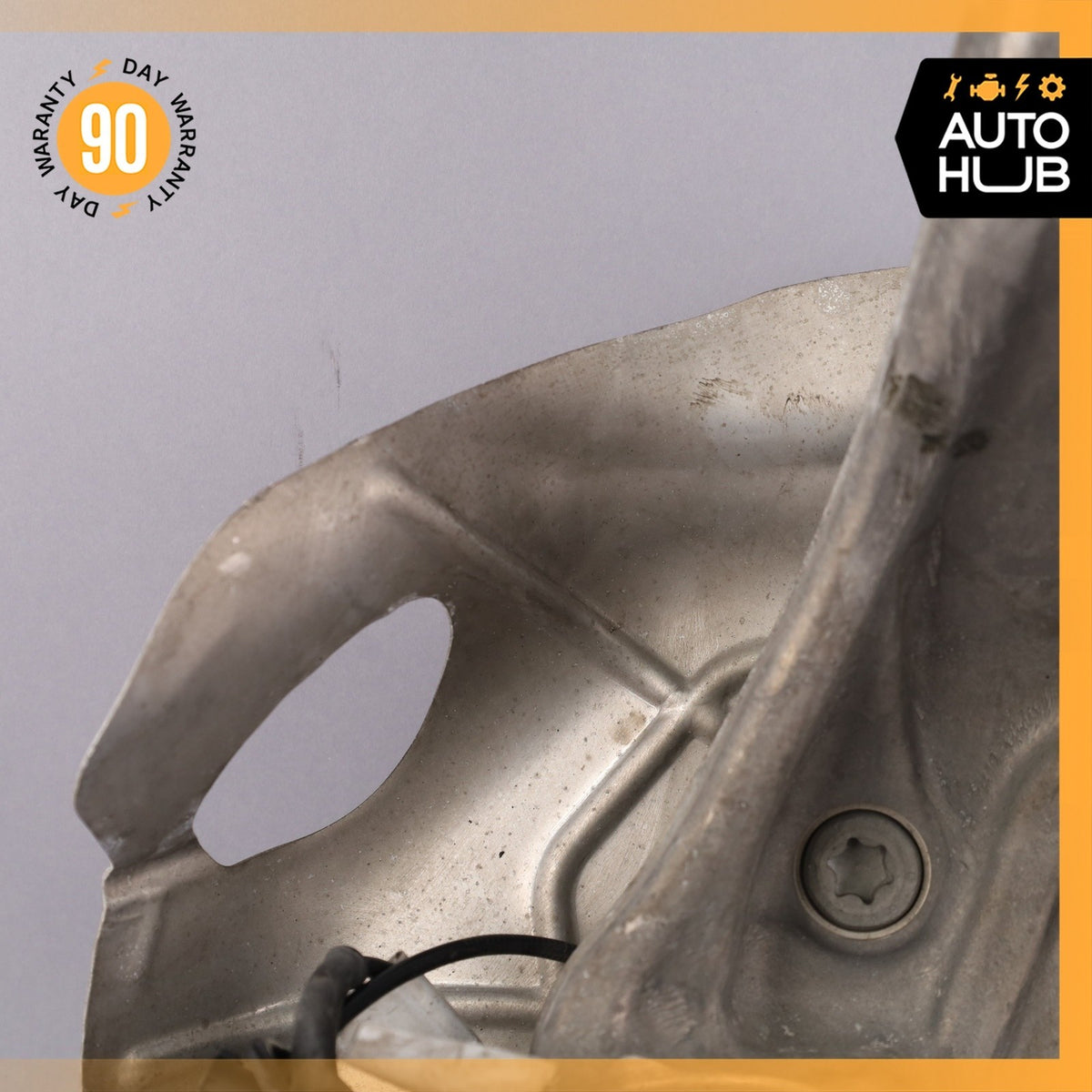 17-19 Alfa Romeo 952 Giulia RWD Front Right Side Spindle Knuckle Hub OEM 56k - photo 11