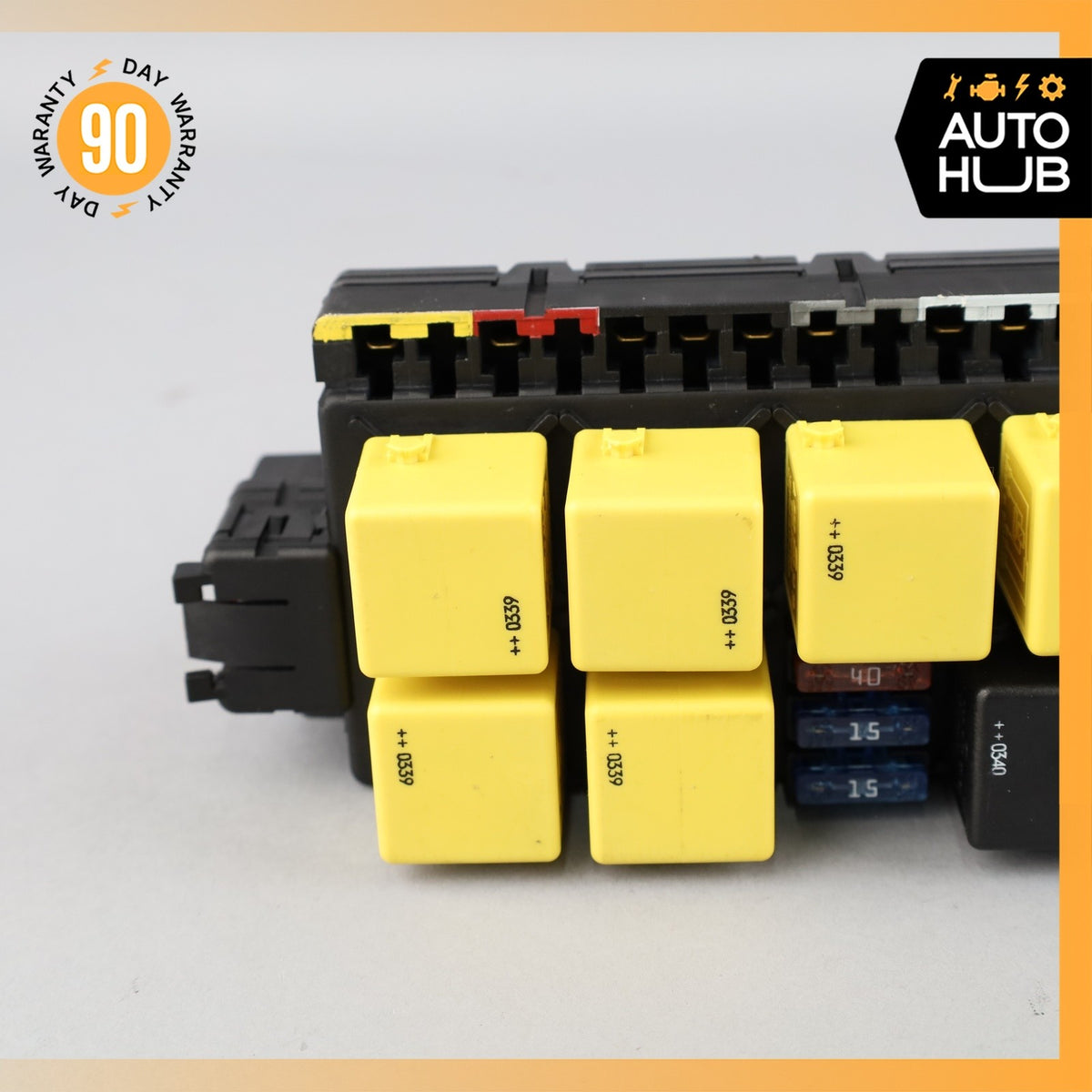 03-12 Mercedes R230 SL500 SL55 AMG Front Left SAM Fuse Box Control Module OEM - photo 3