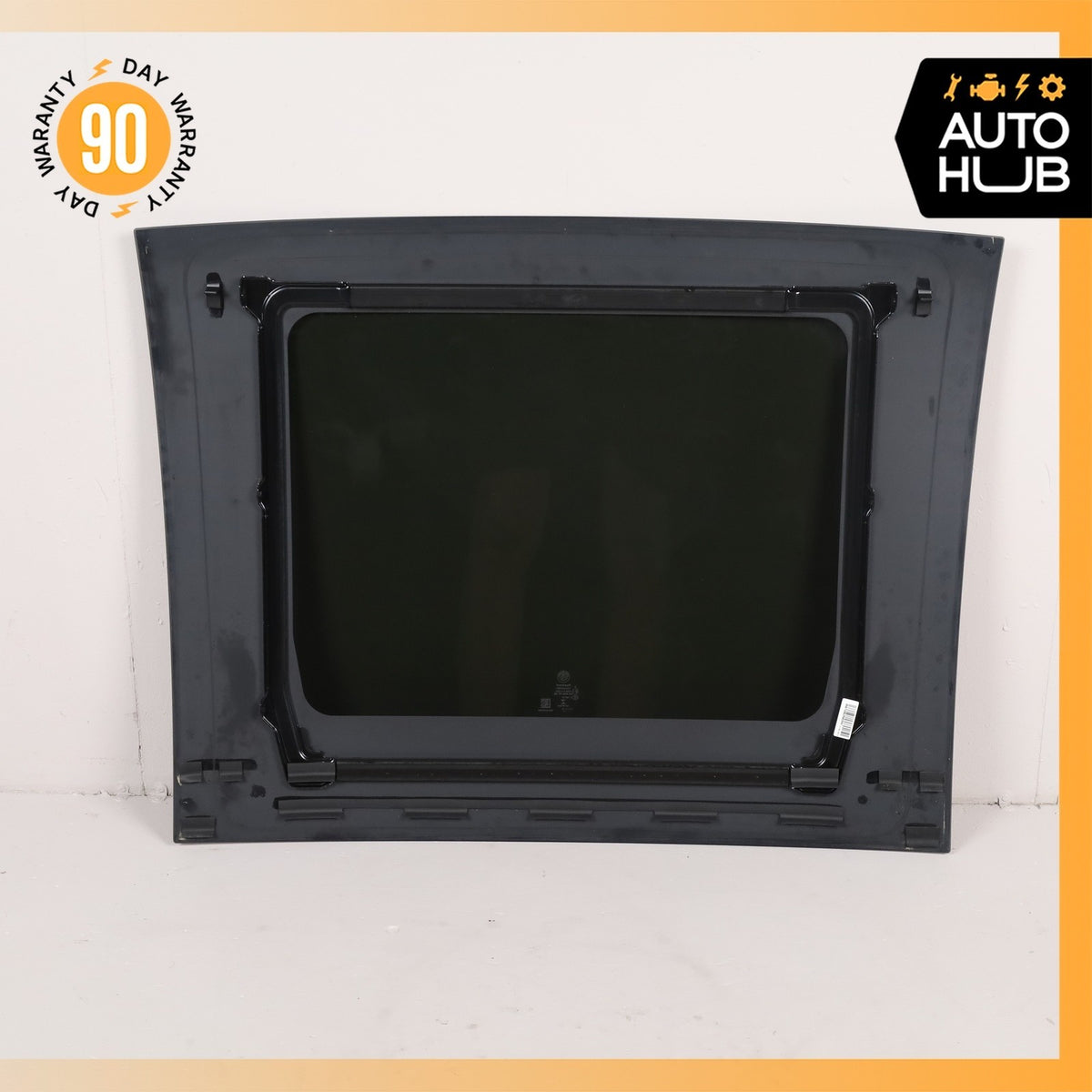17-26 Alfa Romeo 952 Giulia Front Panoramic Roof Glass 77368202 OEM 56k - photo 10