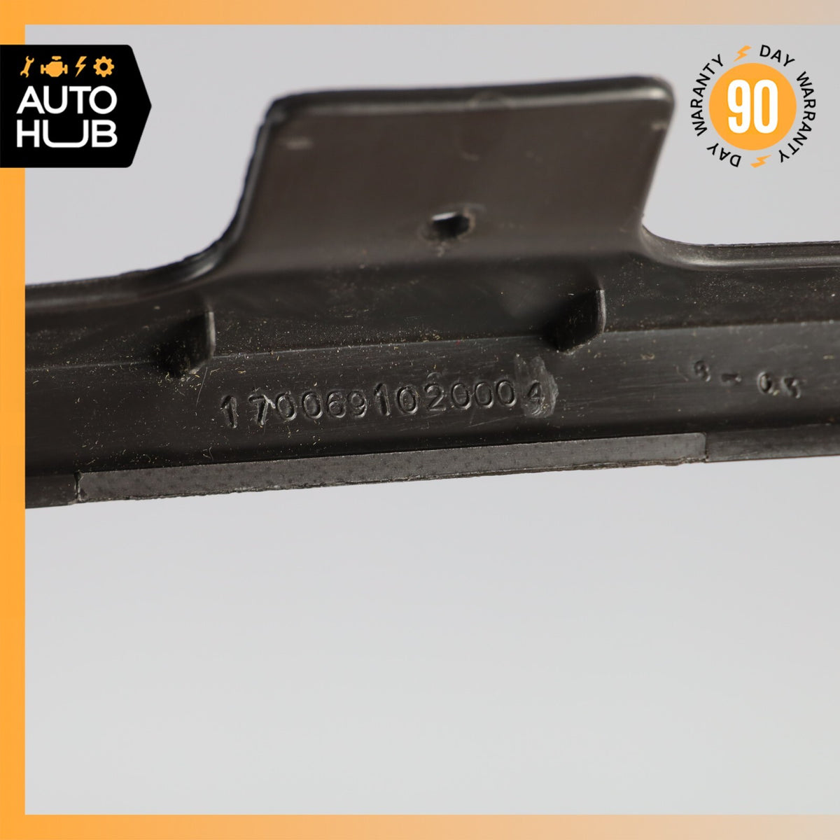 04-08 Cadillac XLR Convertible Hard Top Windshield Latch Trim Cover OEM 51k - photo 12