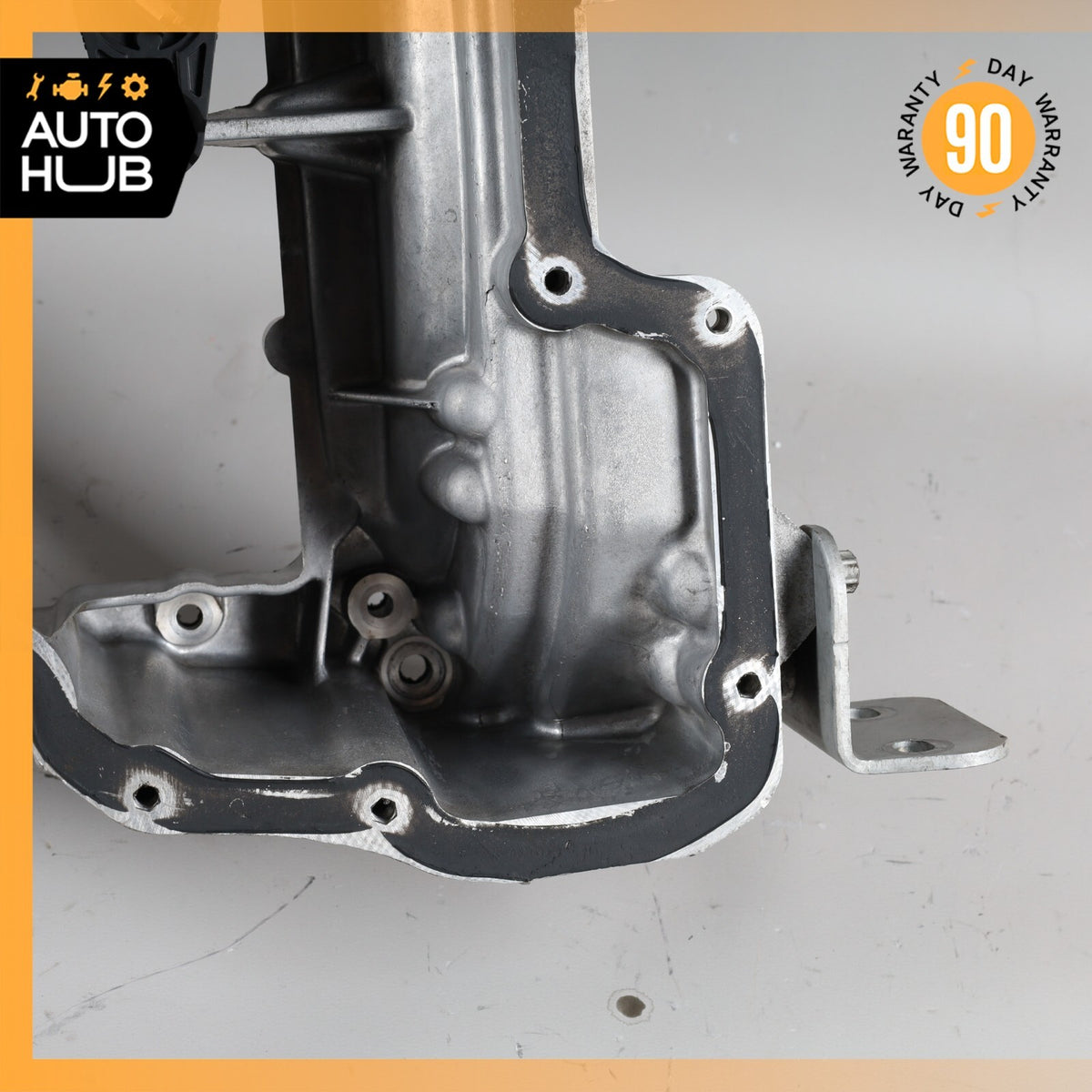 Mercedes W212 E350 Bluetec Diesel OM642 Engine Upper Oil Pan 6420142602 OEM 48k - photo 13