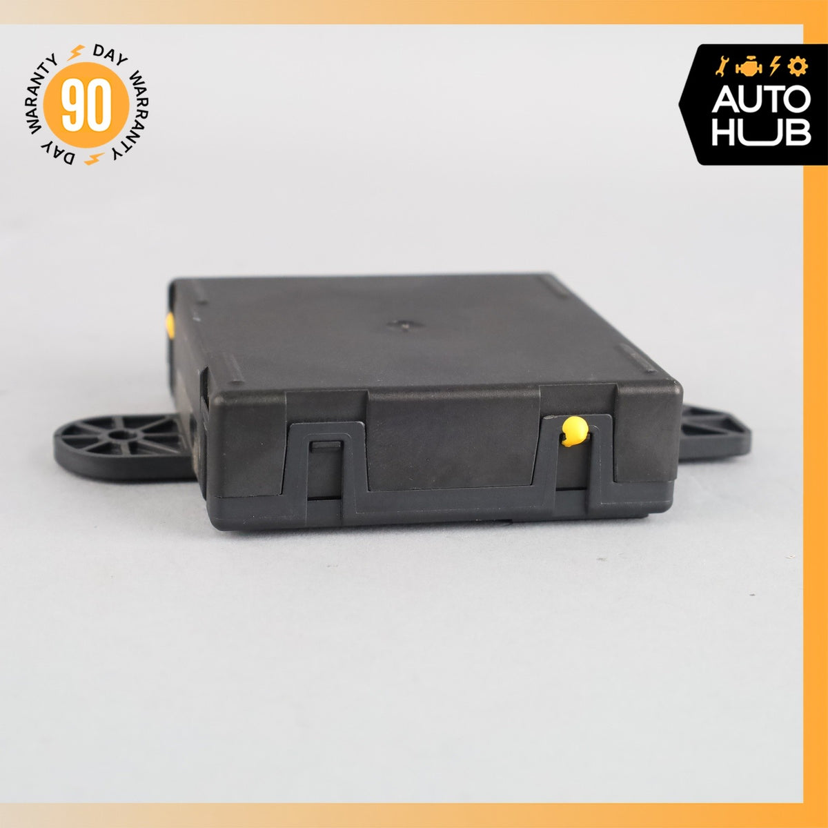 2014 Maserati Quattroporte M156 Front Right Side Door Control Module OEM - photo 1