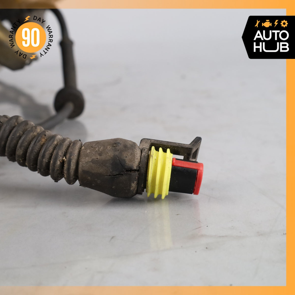 02-05 Maserati Coupe 4200 Cambiocorsa M138 Front Right Side Spindle Knuckle OEM - photo 10