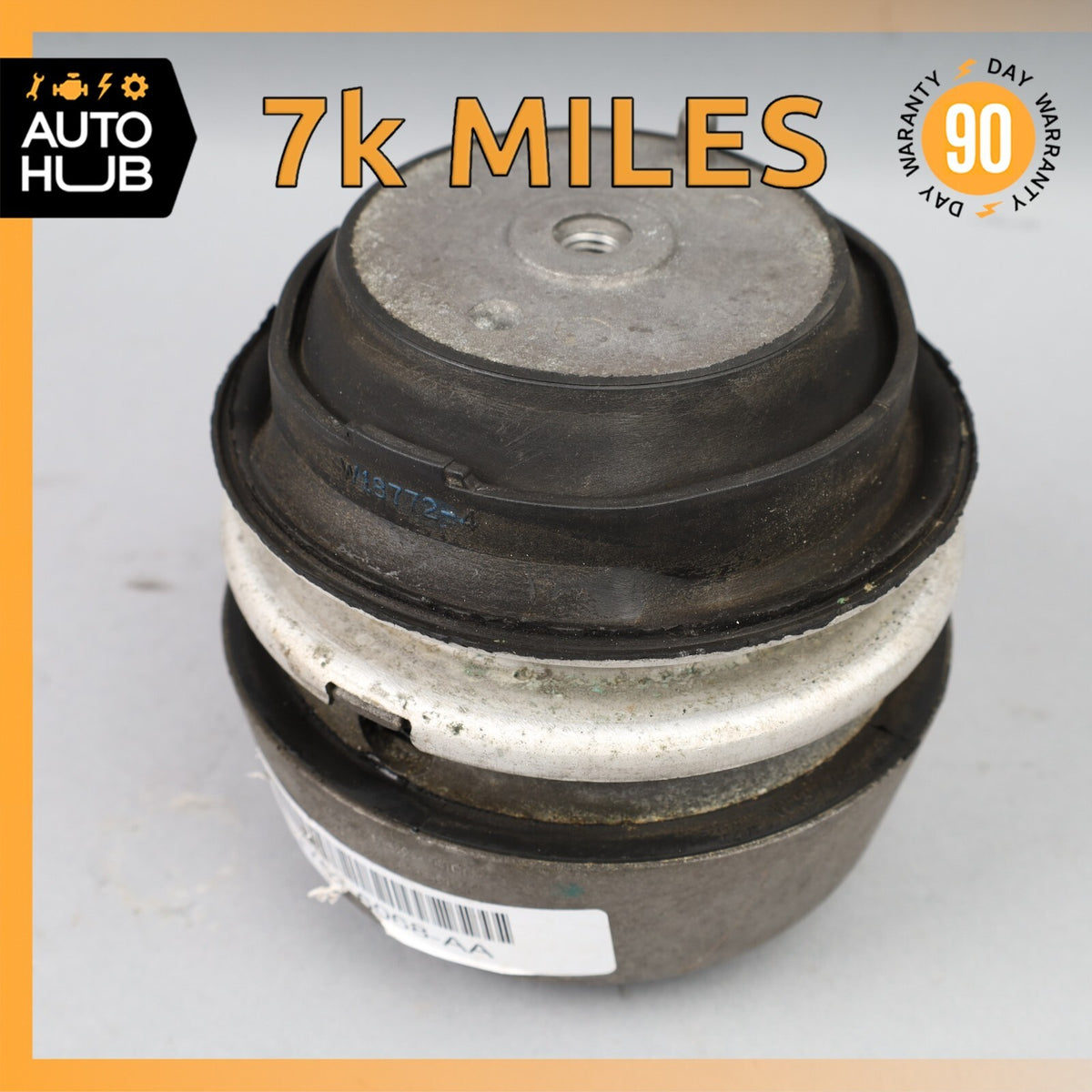 Aston Martin DB11 Left or Right Side Transmission Mount OEM 7k - photo 1