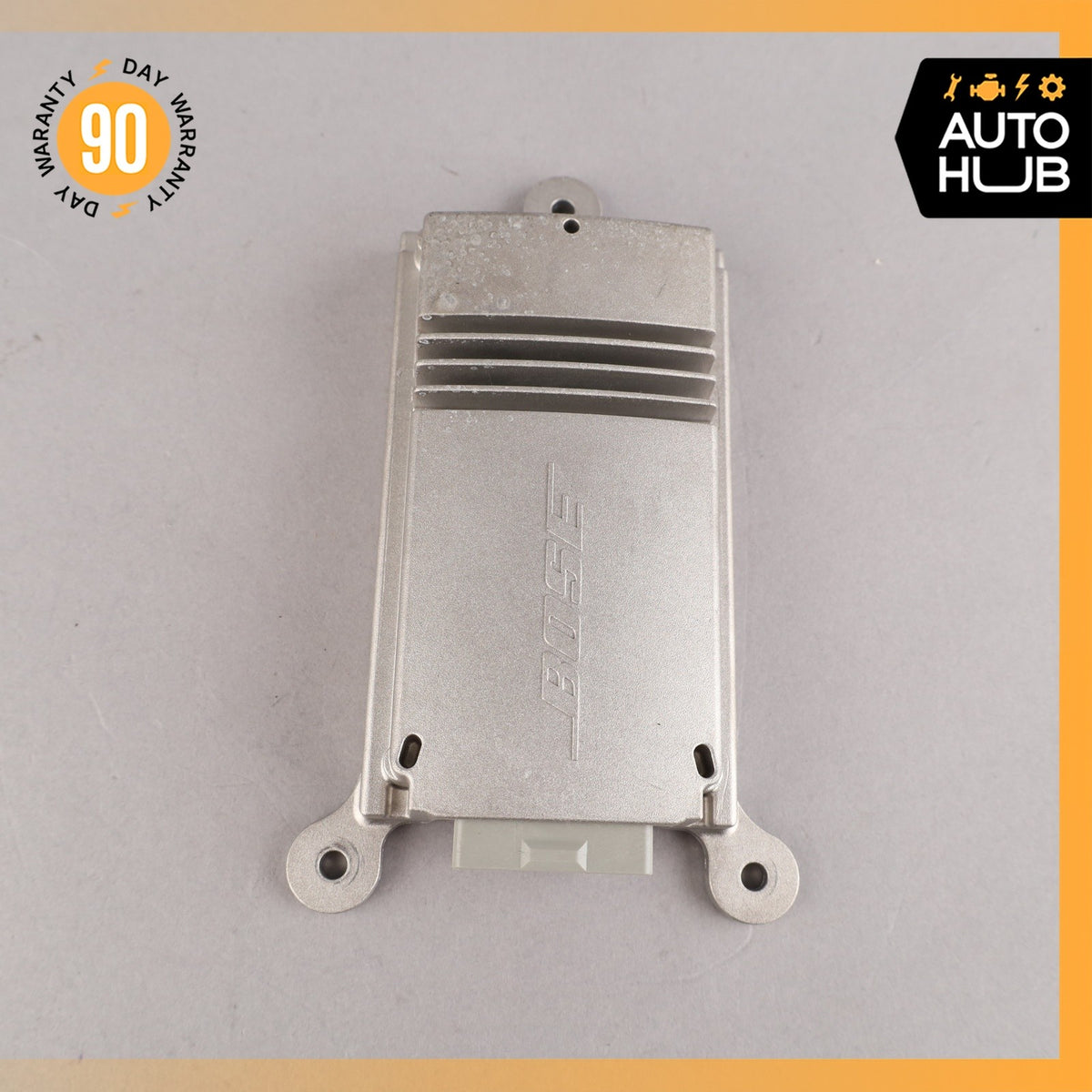 Porsche Macan 95B S Boxster Cayman Subwoofer AMP Bose Amplifier OEM 74k - photo 7