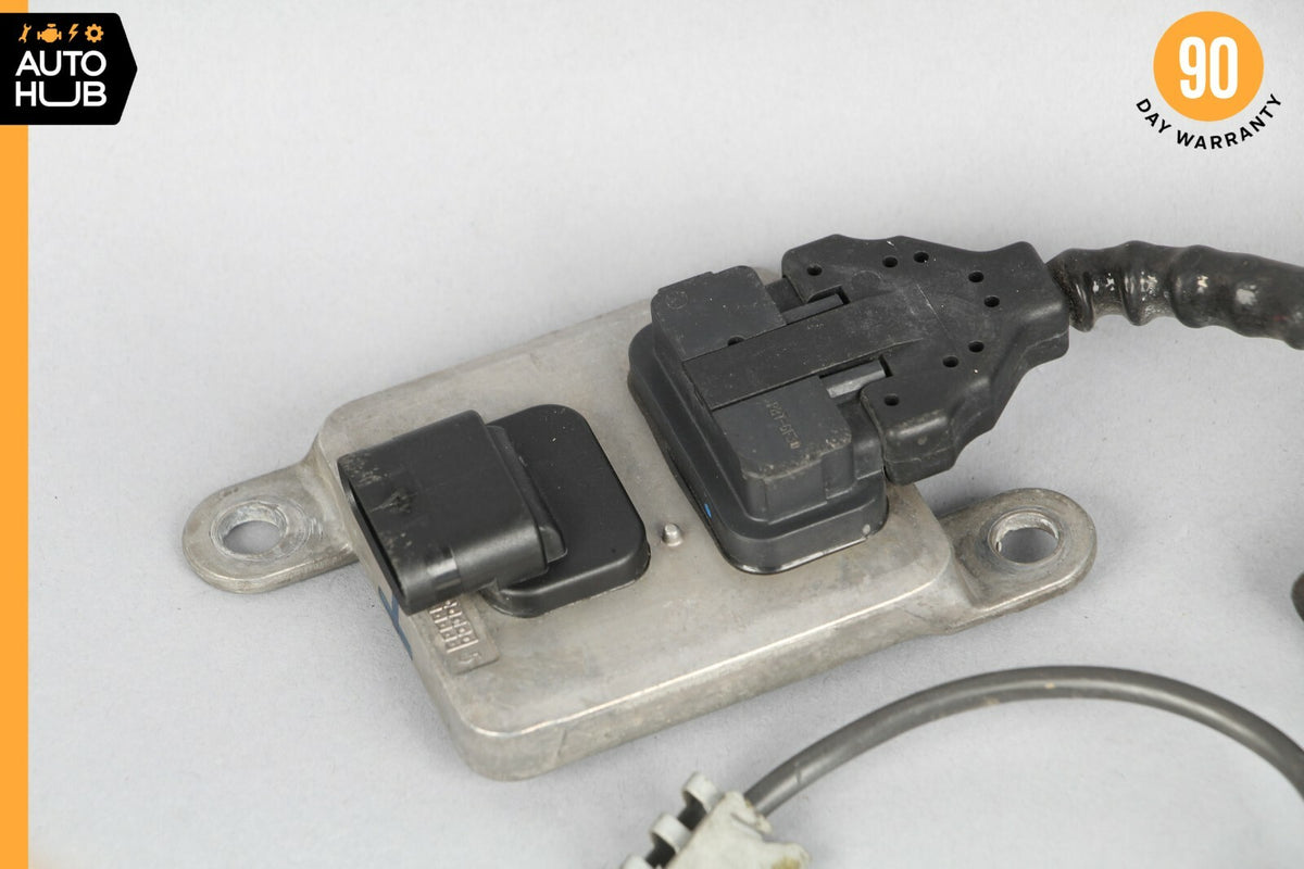 Mercedes W251 R350 Bluetec Diesel NOX Oxygen & Temperature Sensor Module Set OEM - photo 4