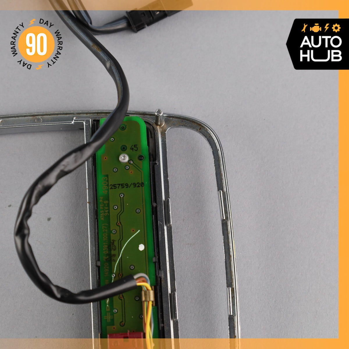03-12 Mercedes R230 SL500 SL550 Center Console Shifter Indicator Bezel Trim OEM - photo 10