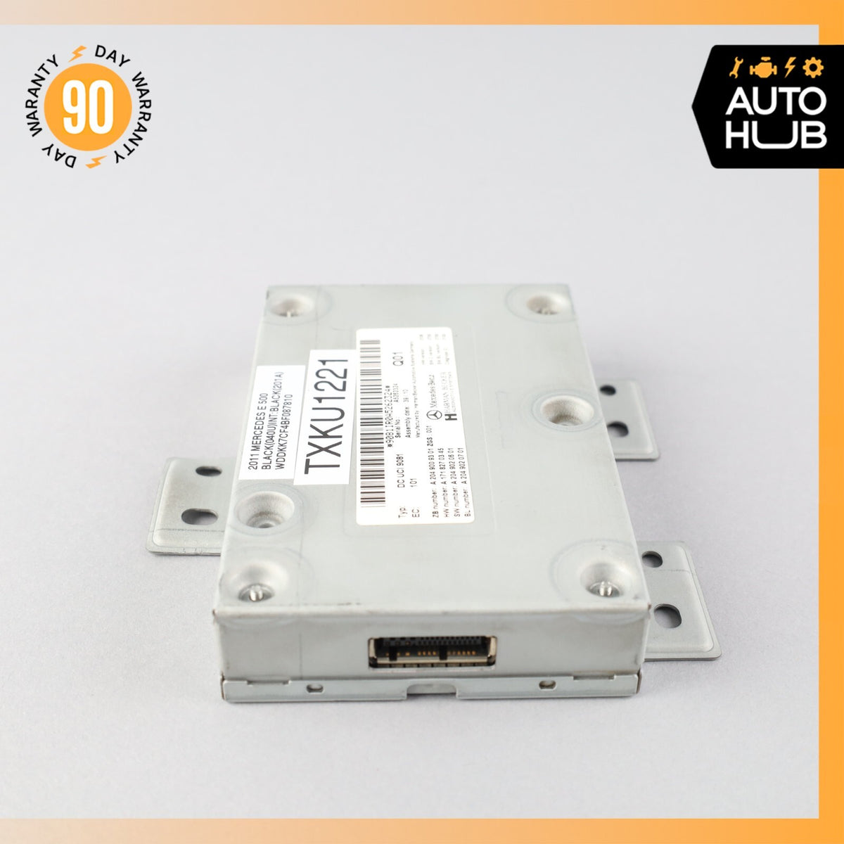 Mercedes W207 E550 S63 AMG SLK350 Communication Interface Module 2049009301 OEM - photo 4