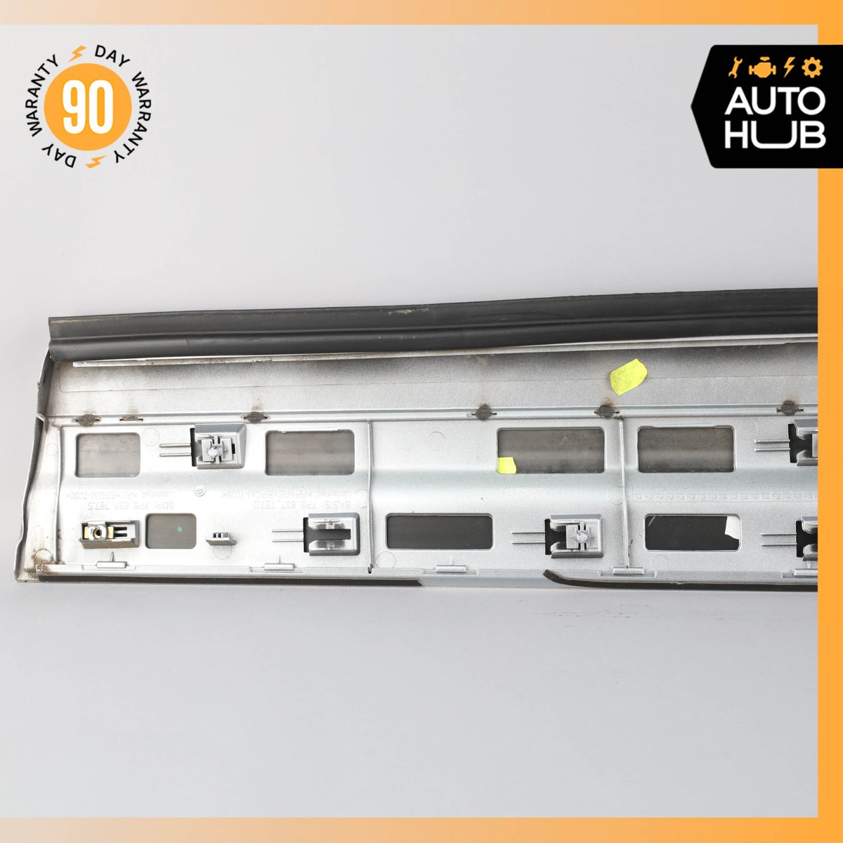 15-18 Porsche Cayenne 958 GTS Front Left Lower Door Molding Silver OEM - photo 12