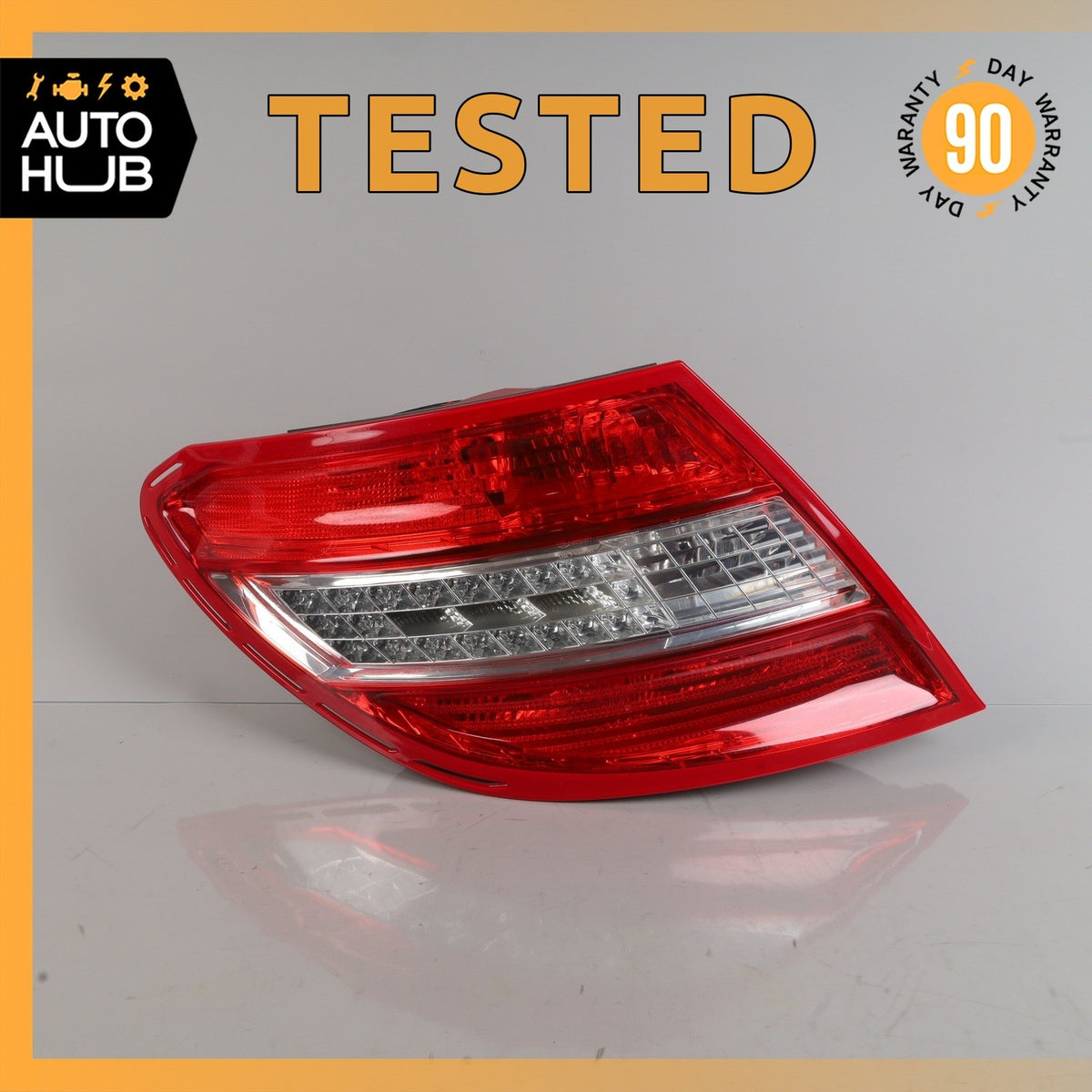 08-11 Mercedes W204 C300 C350 Left LED Tail Light 2048202164 OEM - photo 1