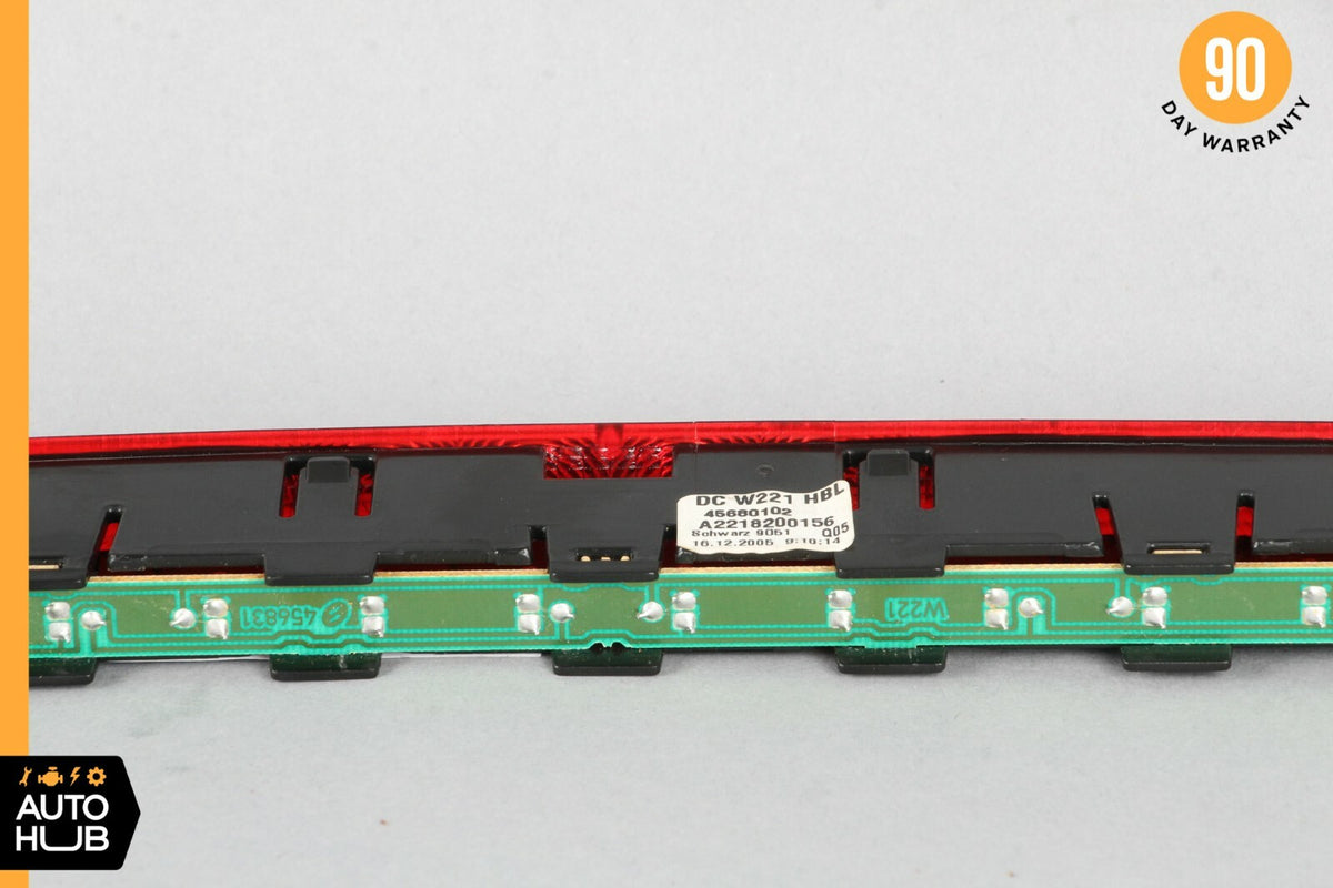 07-14 Mercedes W221 S550 CL550 S63 Rear 3RD Third Brake Stop Light Black OEM - photo 8