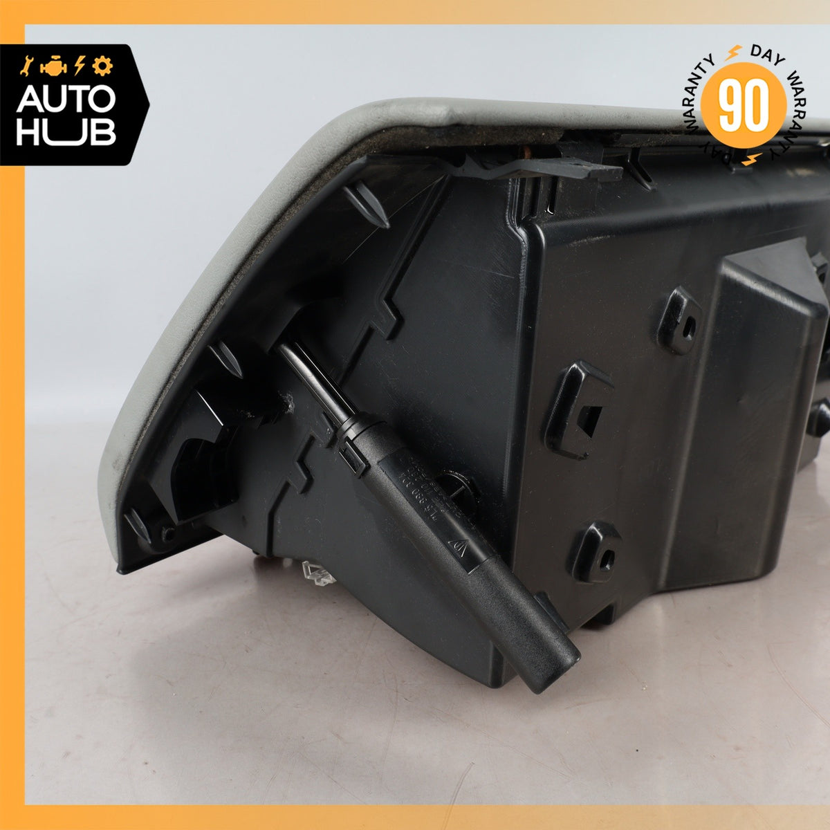 Porsche Cayenne 955 Dashboard Glove Box Compartment Leather Gray 7L5857095P OEM - photo 10