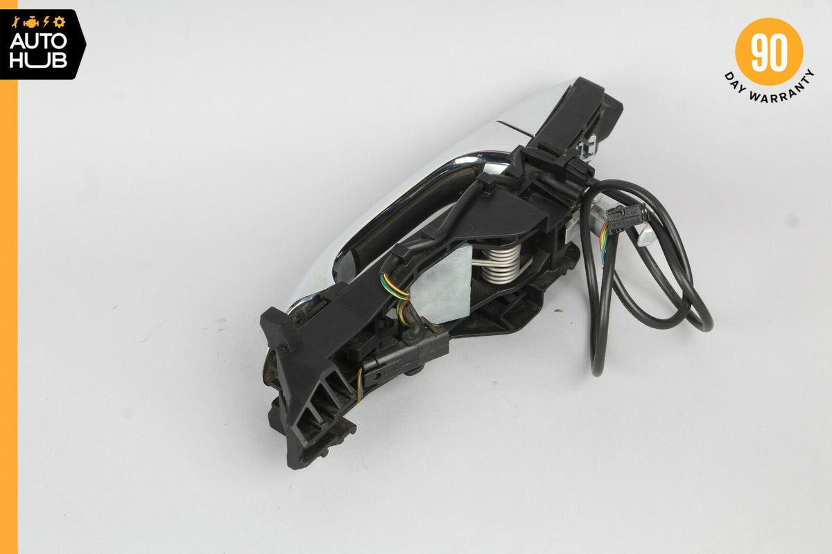 06-11 Mercedes W219 CLS500 CLS550 Rear Right Exterior Door Handle Keyless Go OEM - photo 7