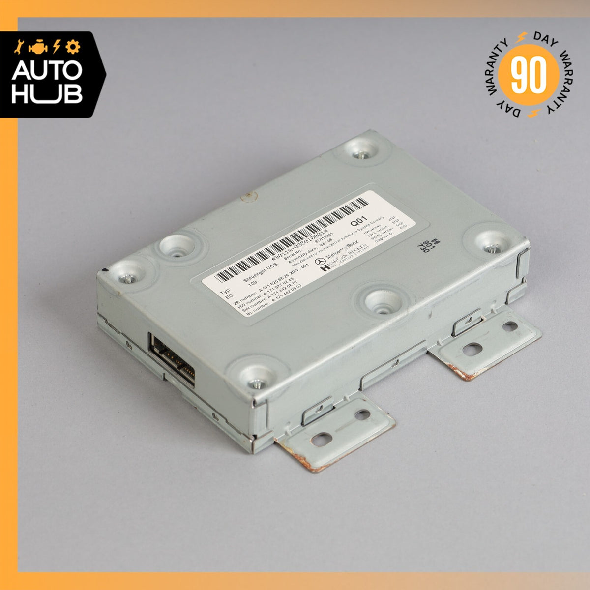 Mercedes R230 SL550 E350 C300 Communication Interface Module 1718206826 OEM - photo 1
