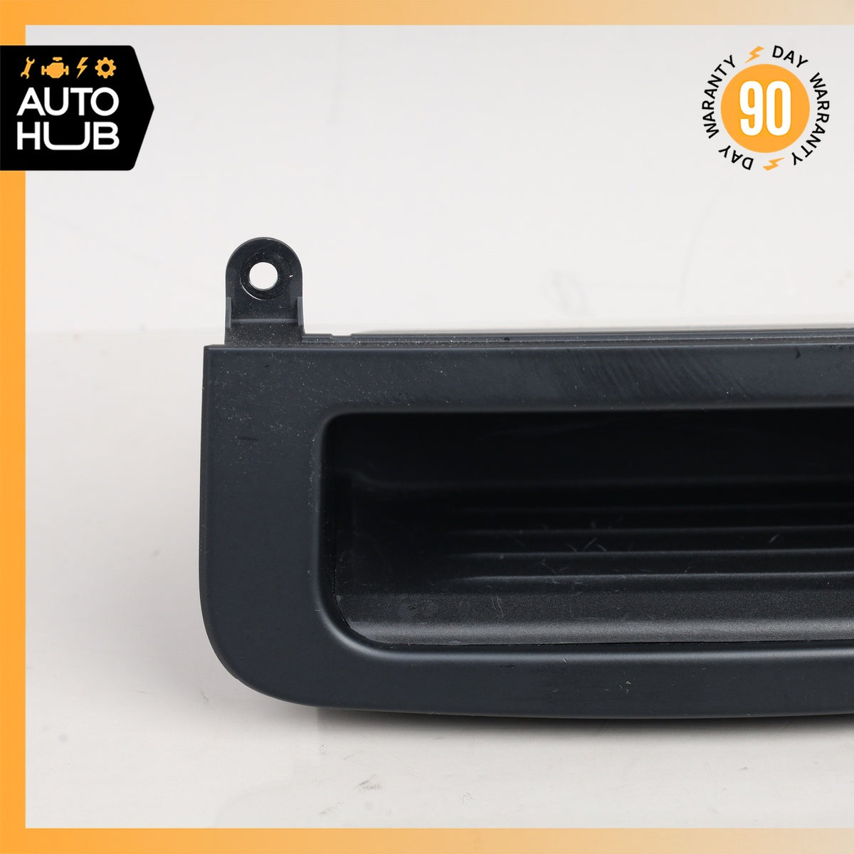 14-22 Maserati Quattroporte M156 Rear Center Console Storage Tray Insert OEM - photo 3