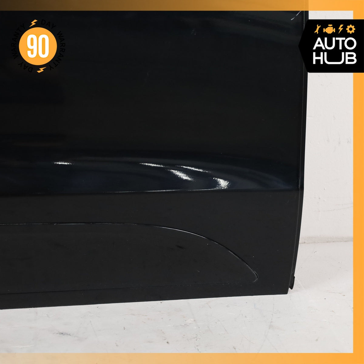 15-25 Porsche Macan 95B Front Right Passenger Side Door Shell Black OEM 74k - photo 5
