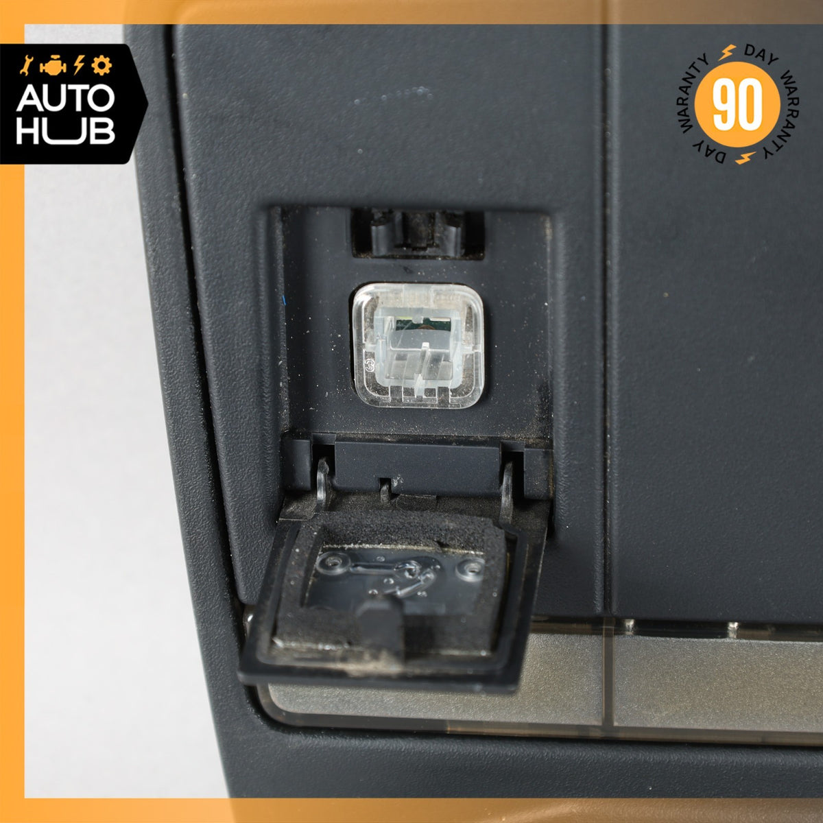 Jaguar X152 F-Type Dome Light Overhead Map Lamp Light Black JX53519A58BB OEM - photo 8