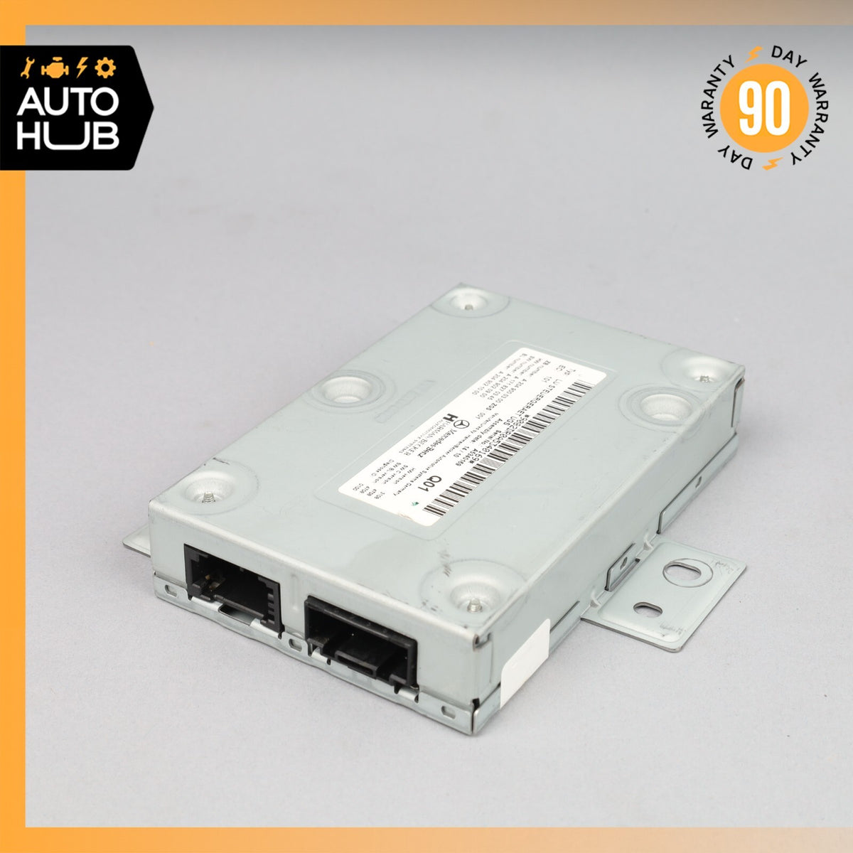 Mercedes W164 ML350 E350 CLS550 Communication Interface Module 2049000300 OEM - photo 2