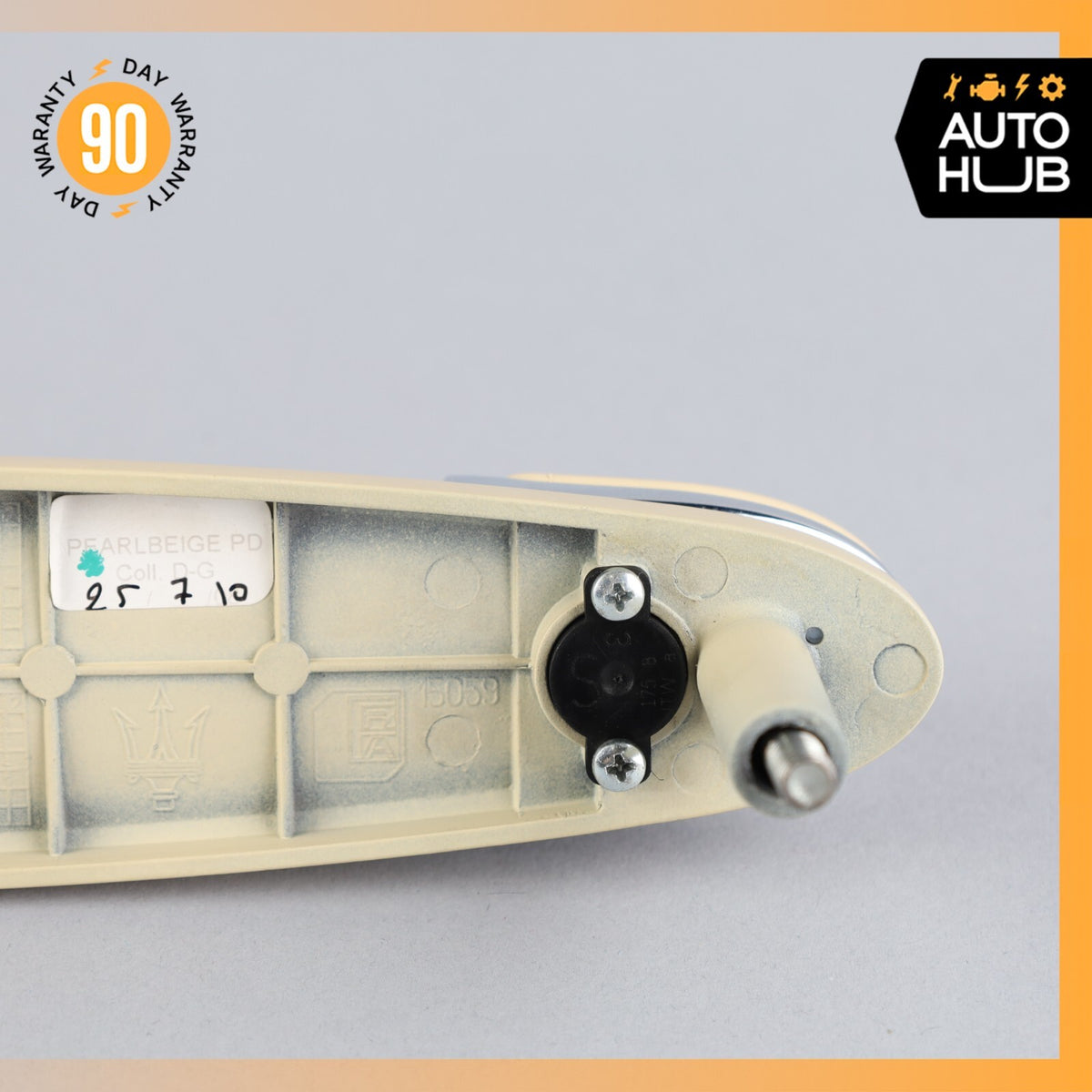 03-13 Maserati Quattroporte S M139 Interior Roof Grab Handle Rear Right Side OEM - photo 8