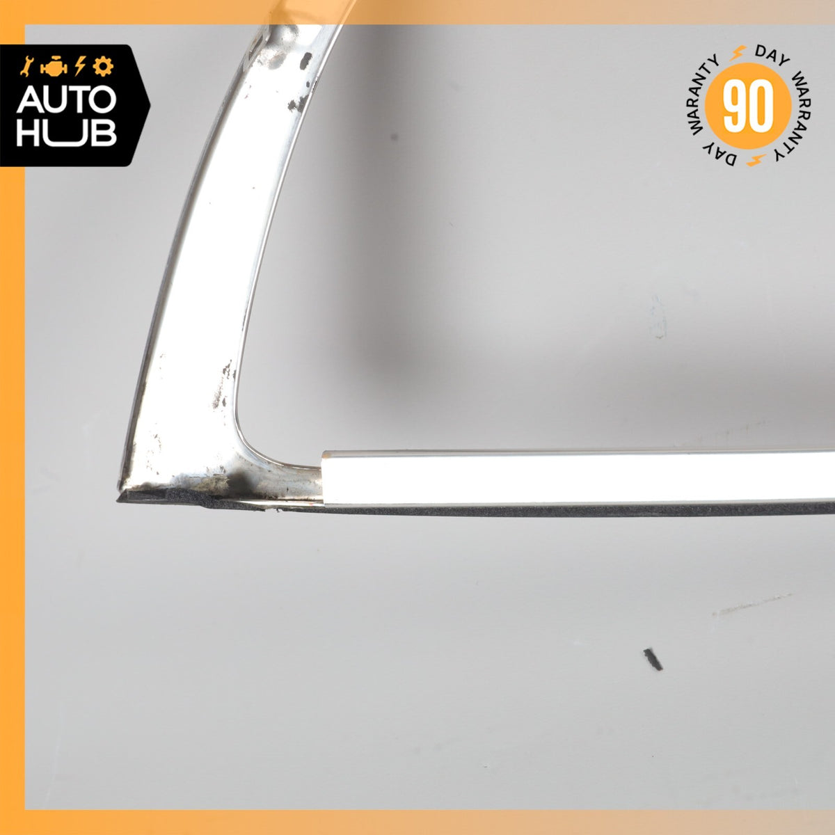 13-15 Aston Martin DB9 Right Passenger Side Window Moulding Strip OEM 35k - photo 15