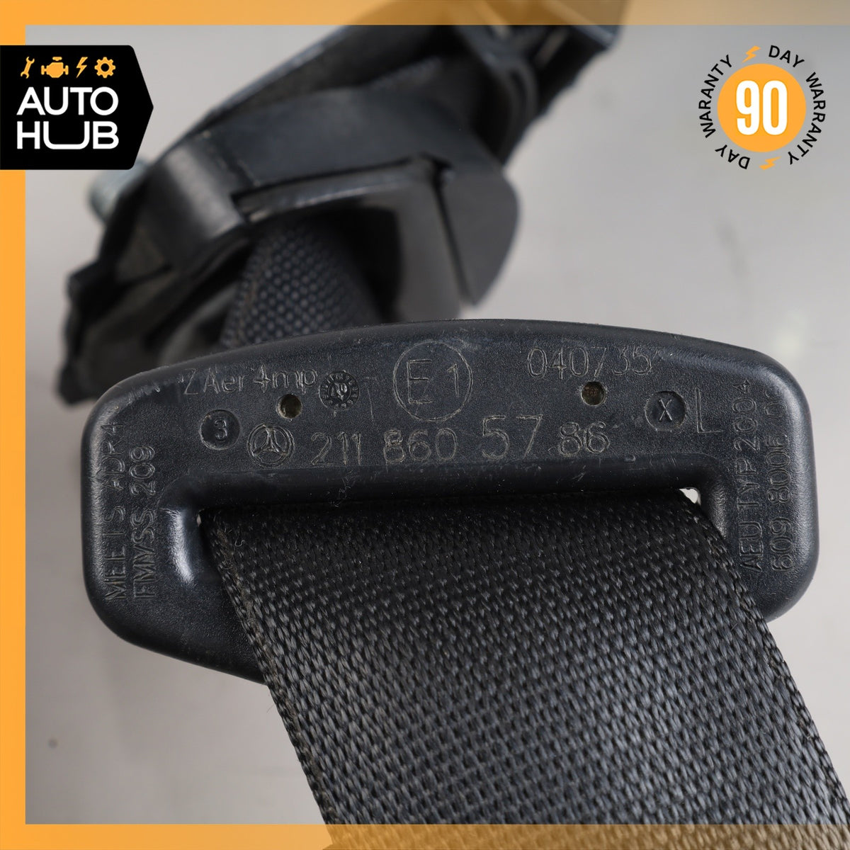 07-09 Mercedes W211 E350 CLS550 E550 Front Left Driver Side Seat Belt Black OEM - photo 5