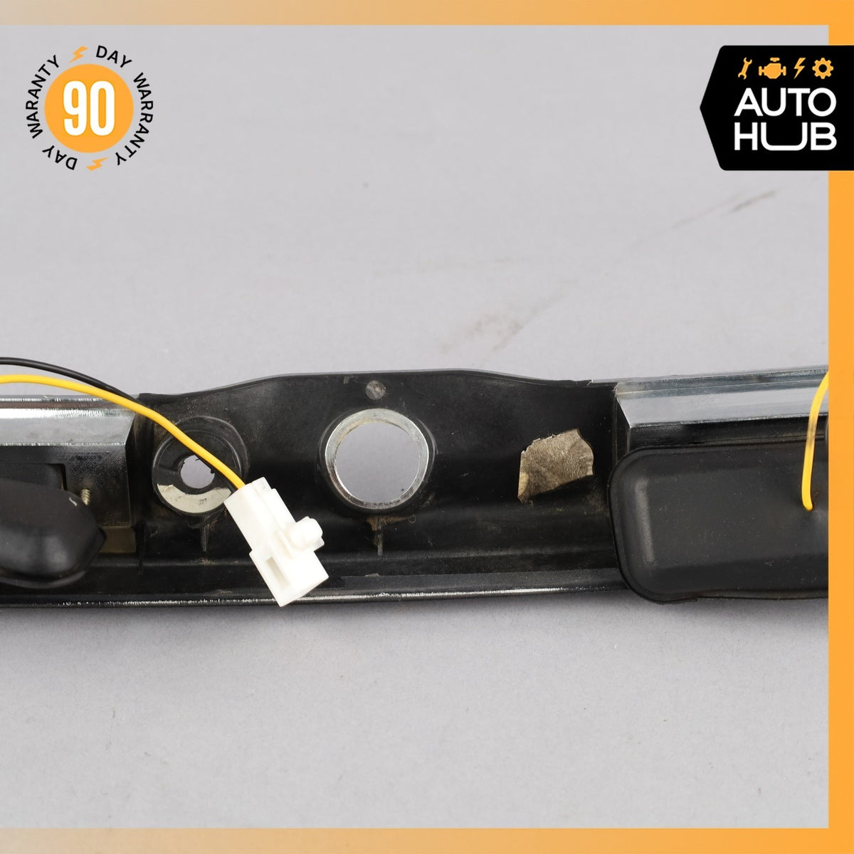 02-07 Maserati M138 4200 Coupe Rear Trunk Lid Moulding Plate w/Lights OEM - photo 19