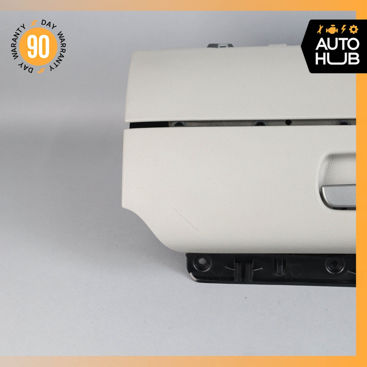 Mercedes R171 SLK300 Dashboard Glove Box Storage Gray w/ Knee Airbag OEM - photo 4