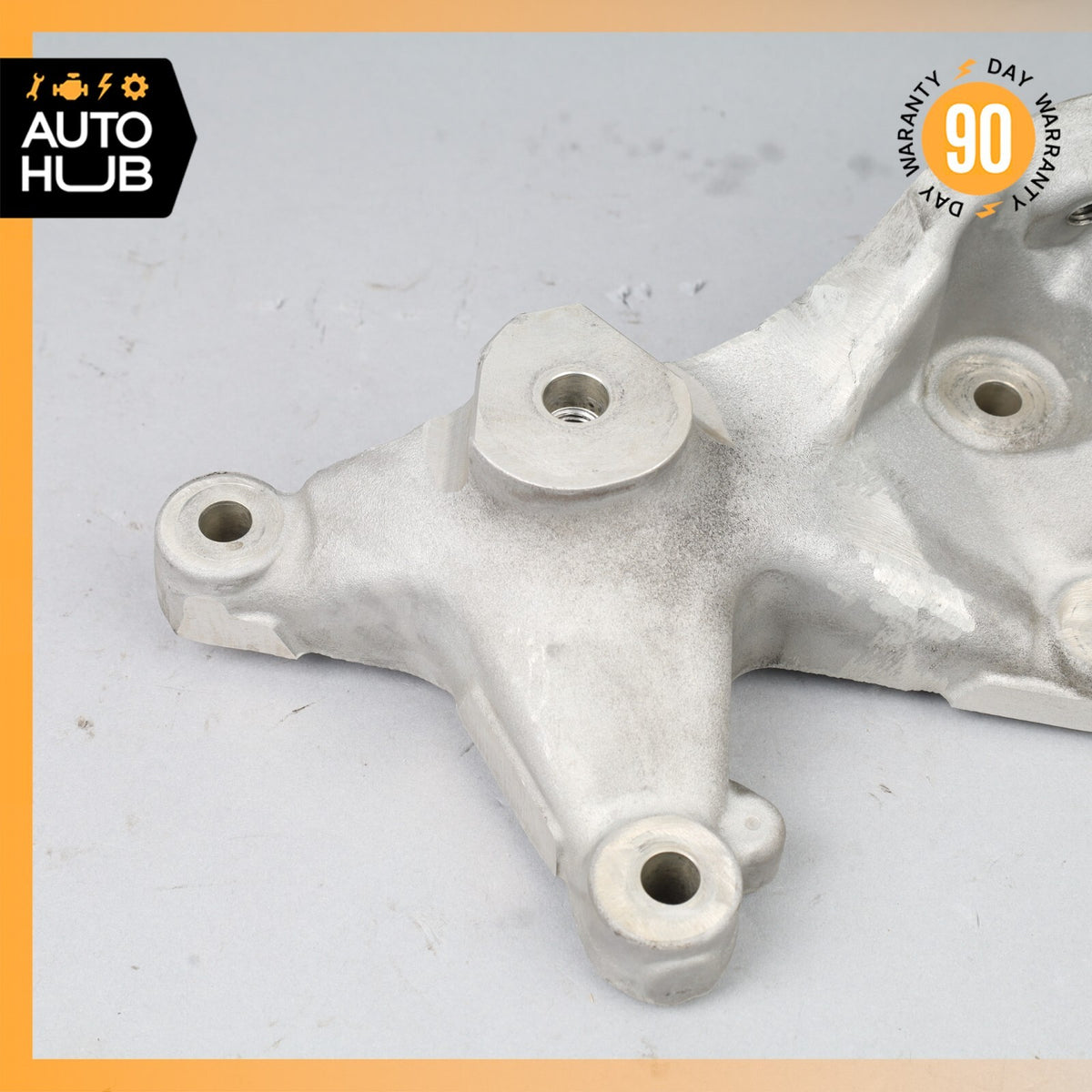 11-18 Porsche Cayenne 958 Turbo Engine Mounting Bracket OEM - photo 2