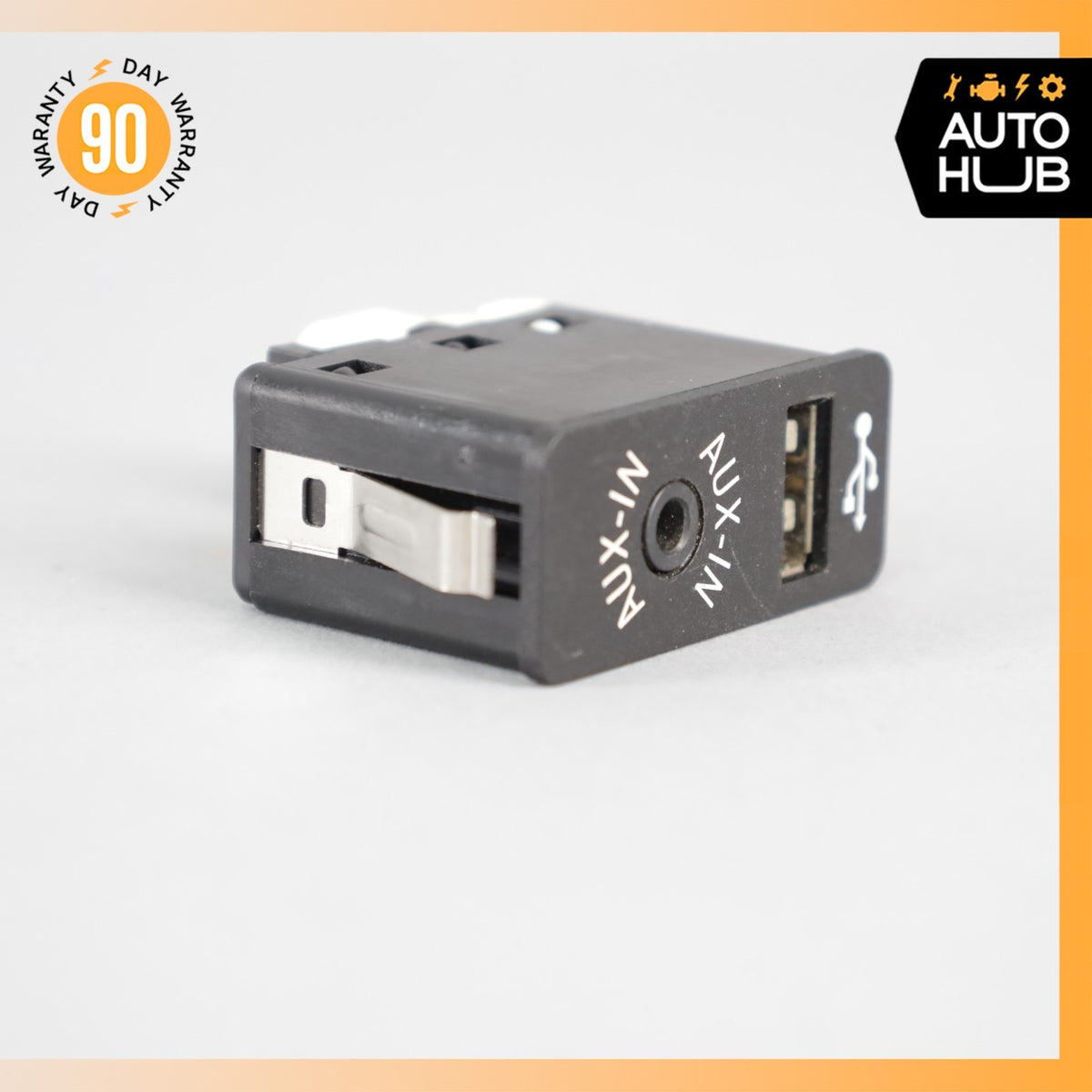 BMW i3 I01 Hybrid Center Console AUX USB Connect Module Unit OEM - photo 1