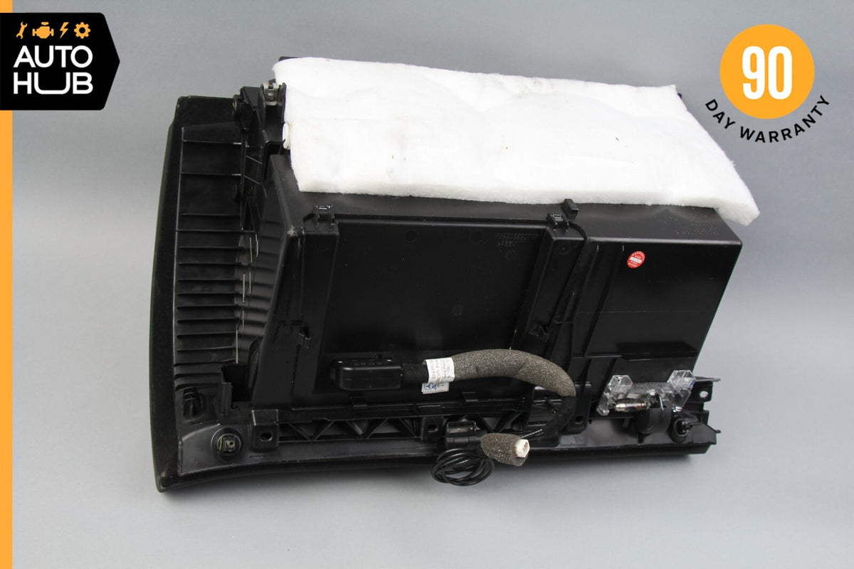 06-13 Mercedes W251 R350 R500 Dashboard Glove Box Storage Compartment w/Key OEM - photo 10